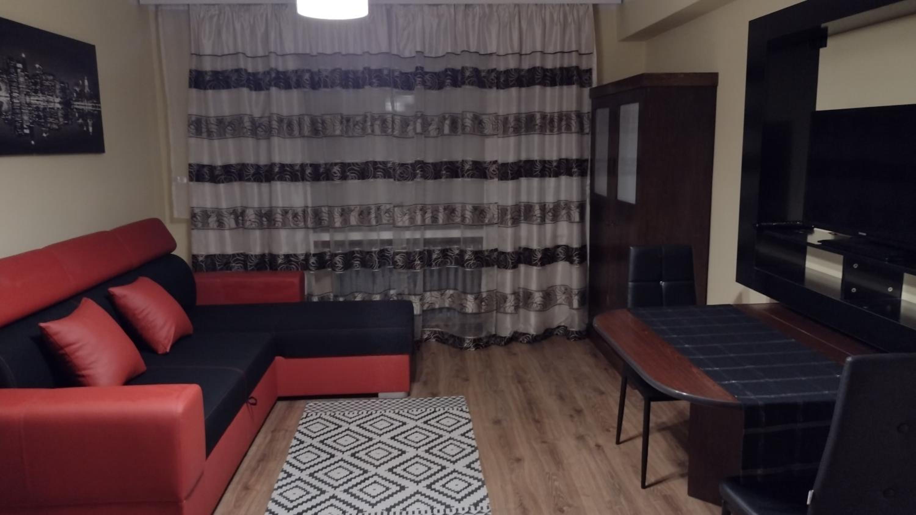 Apartament Elegant view 2