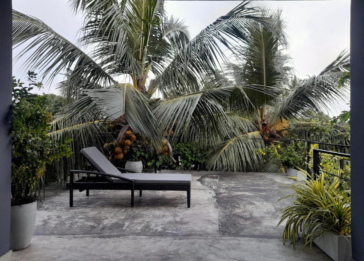 outdoor BBQ area