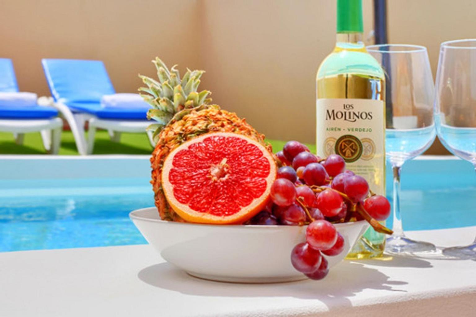 Finca Los Corcos con piscina By Paramount Holidays