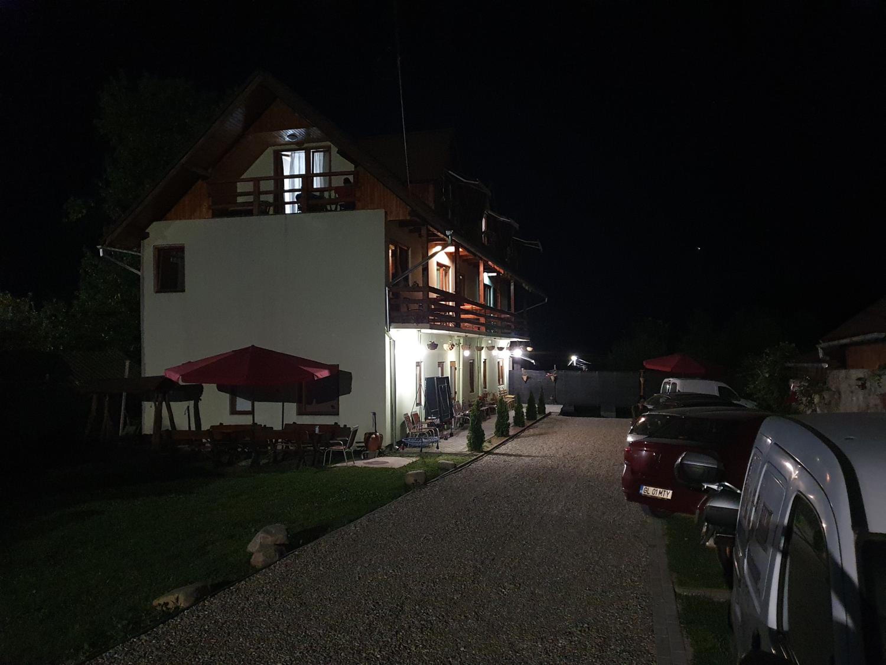 PENSIUNEA LEIA Transfăgărășan