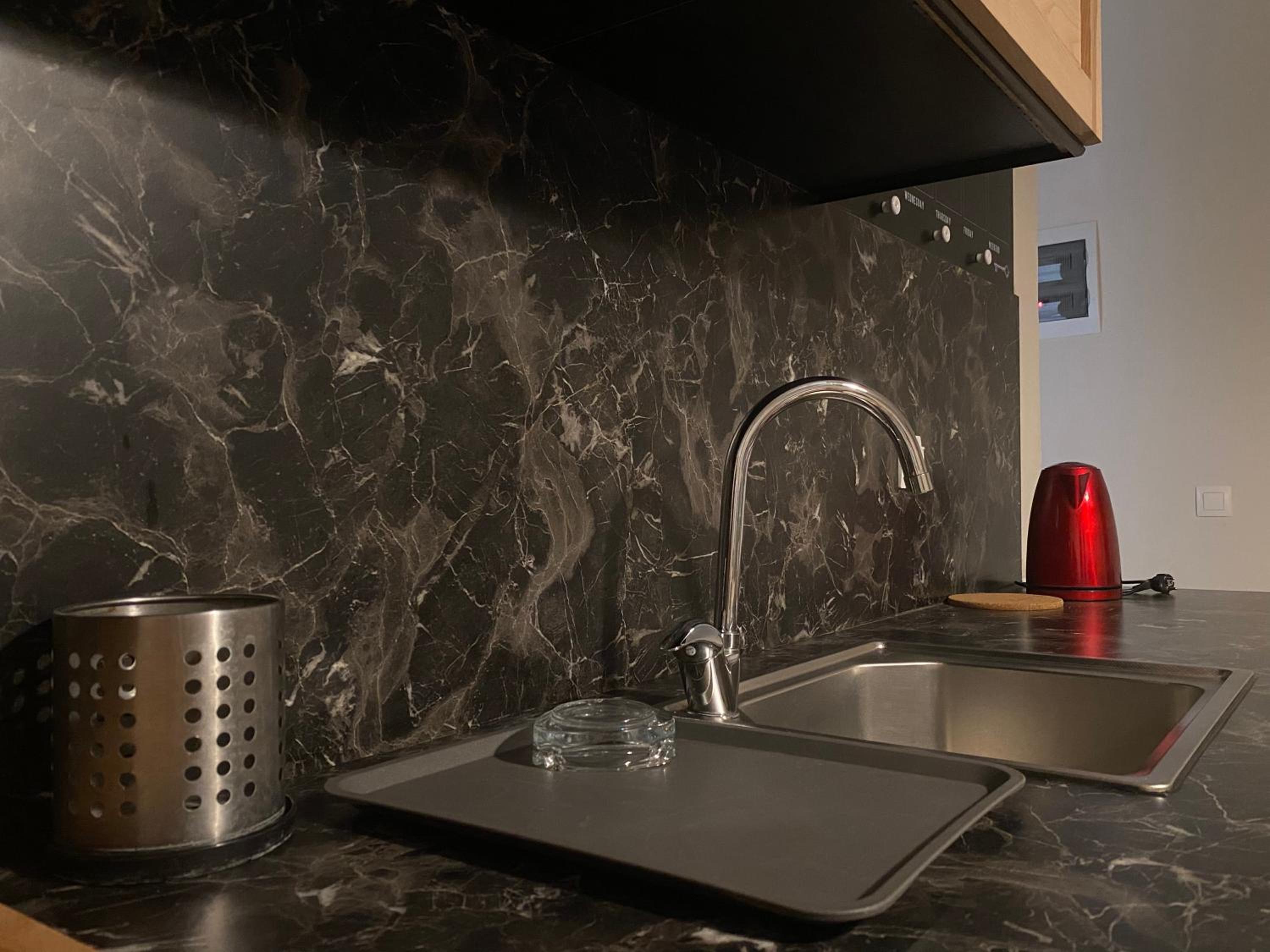 Davidana Deluxe Apartments photo 5