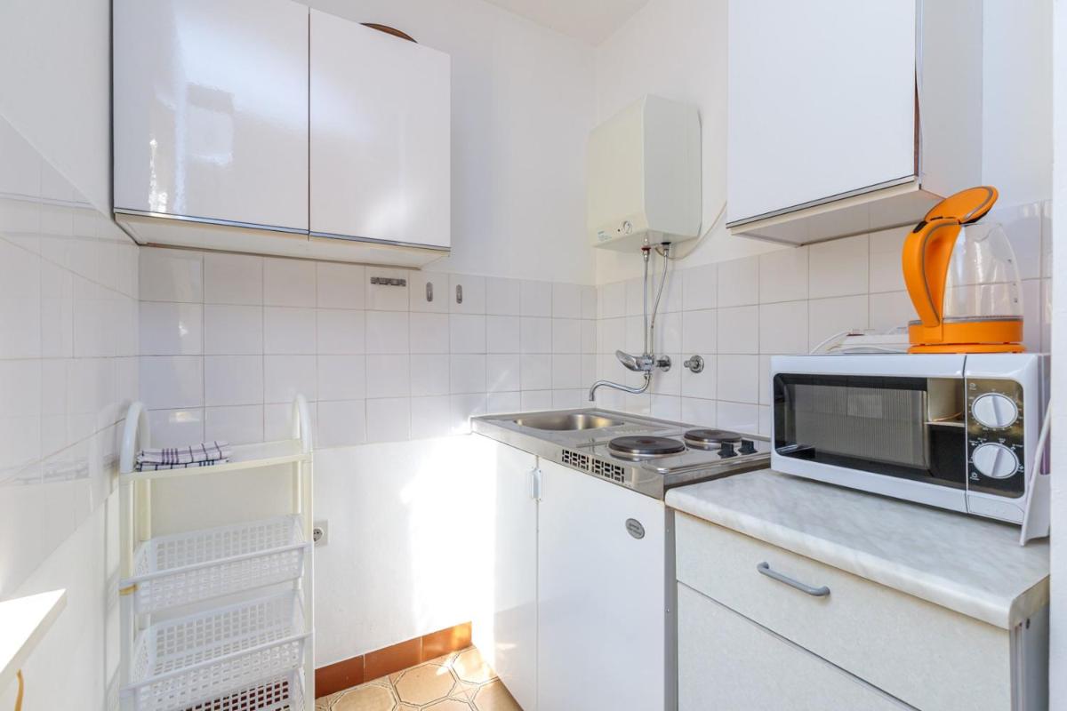 Apartments Kamelia view 5