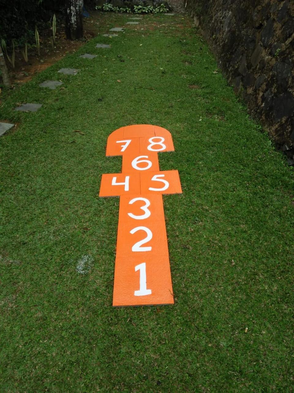 Saung Orange Village view 5
