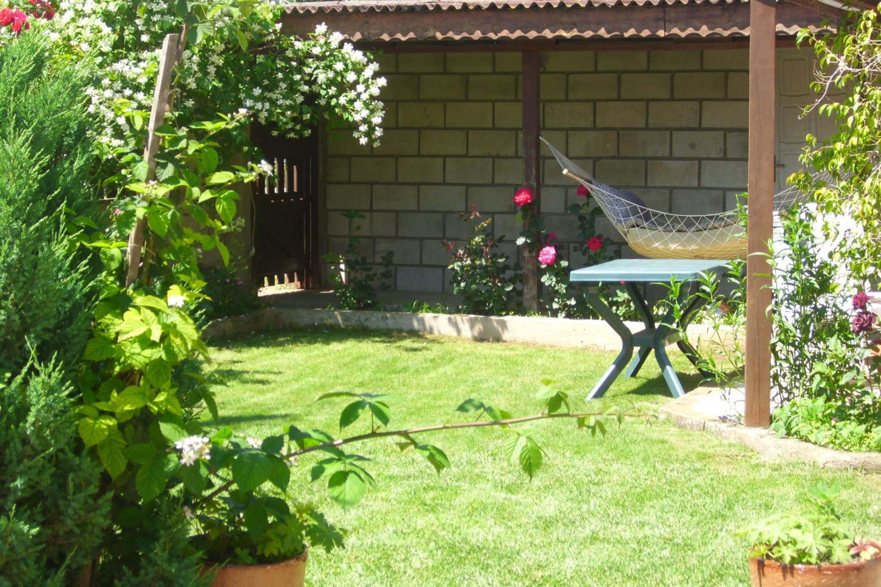 Elida Guest House