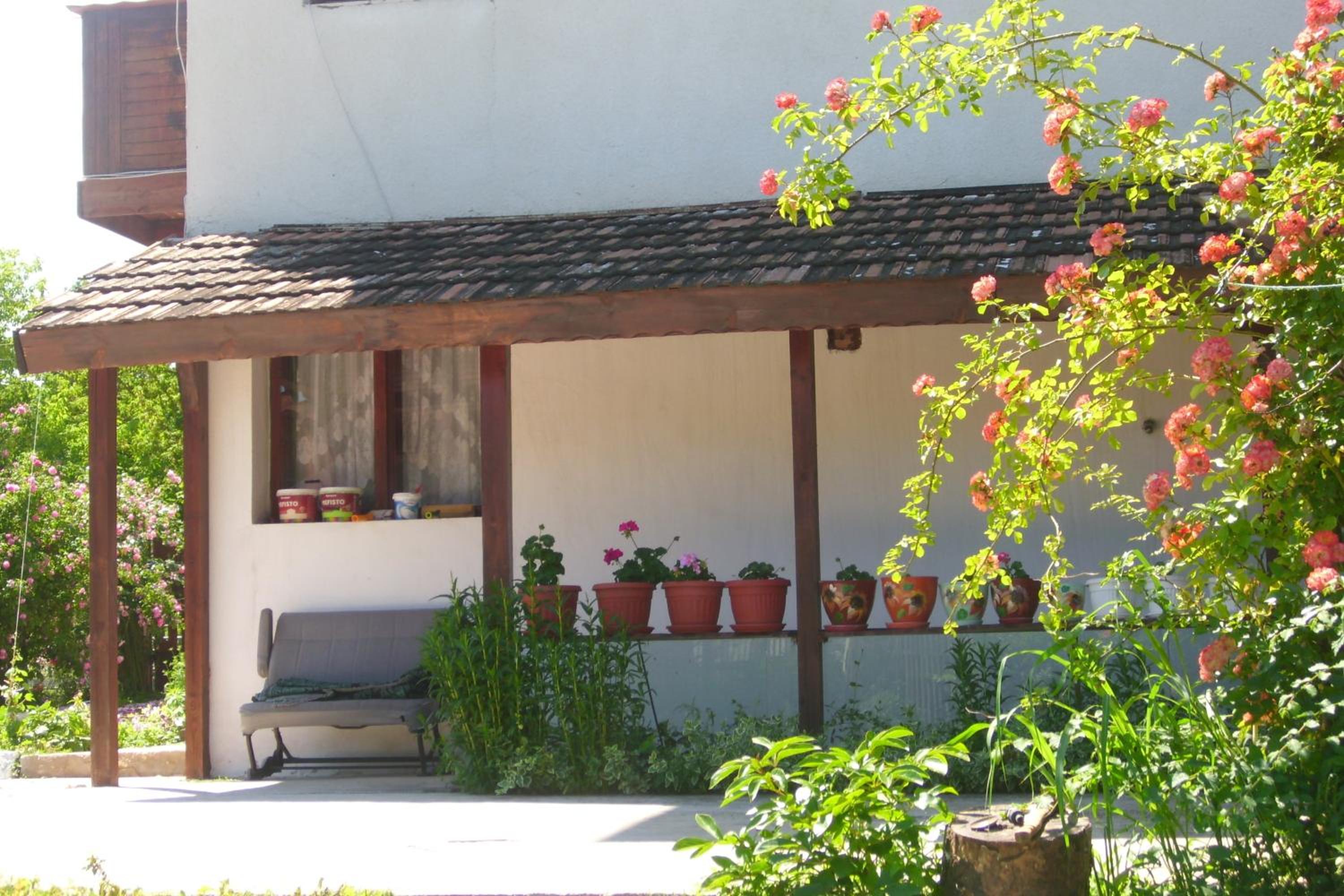 Elida Guest House