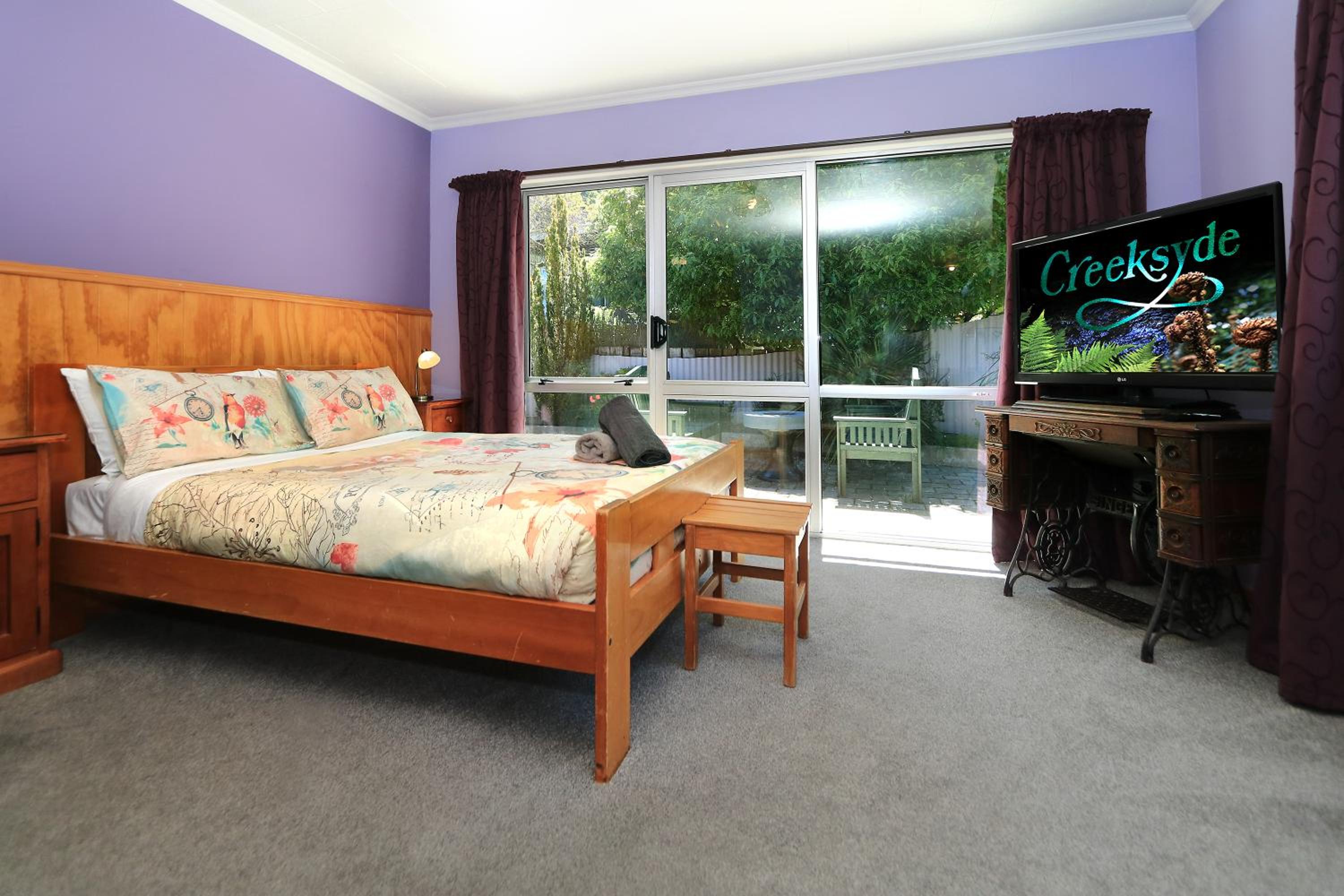 Queenstown Holiday Park Creeksyde