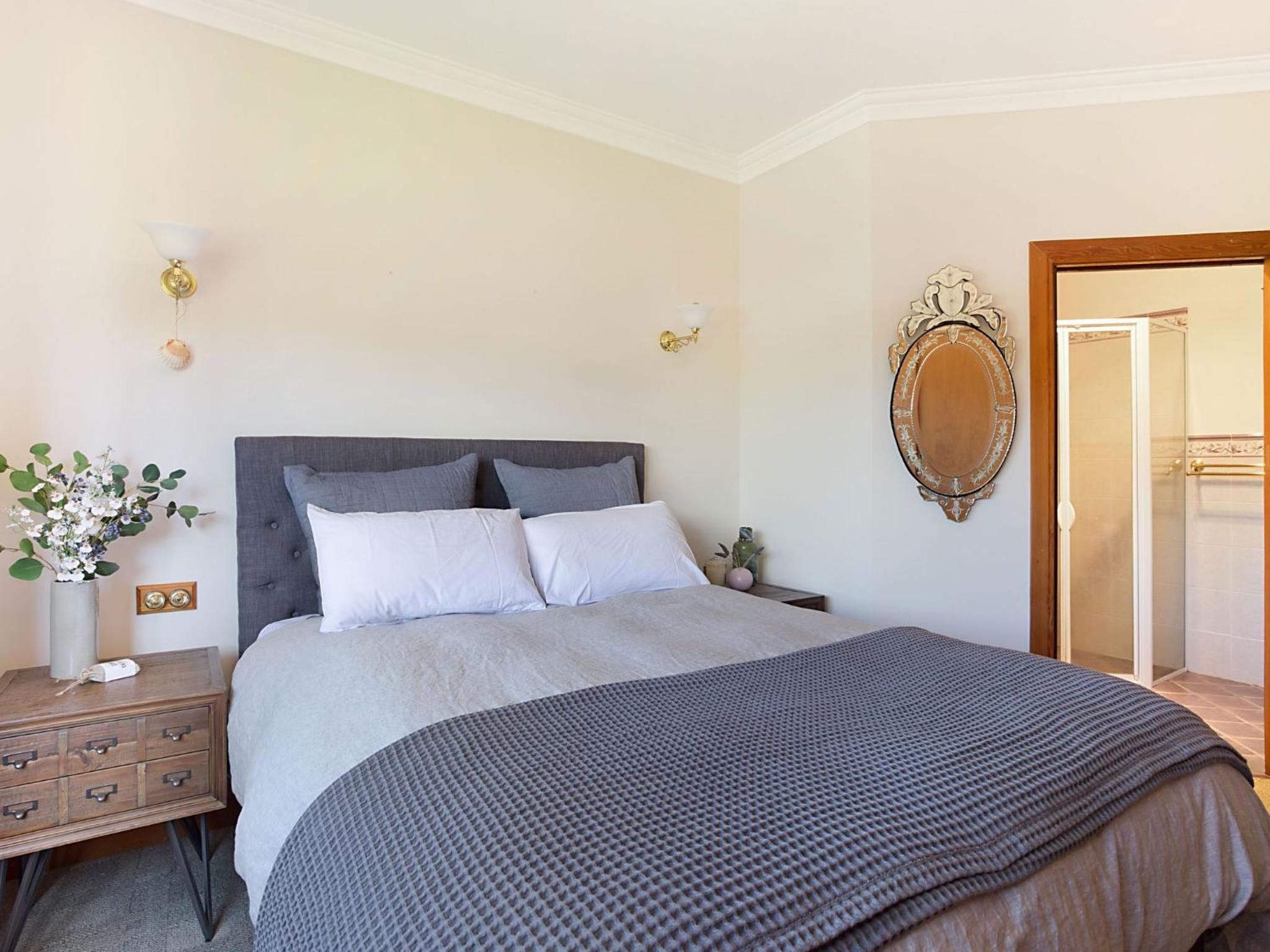 10 Harper Crescent Narooma