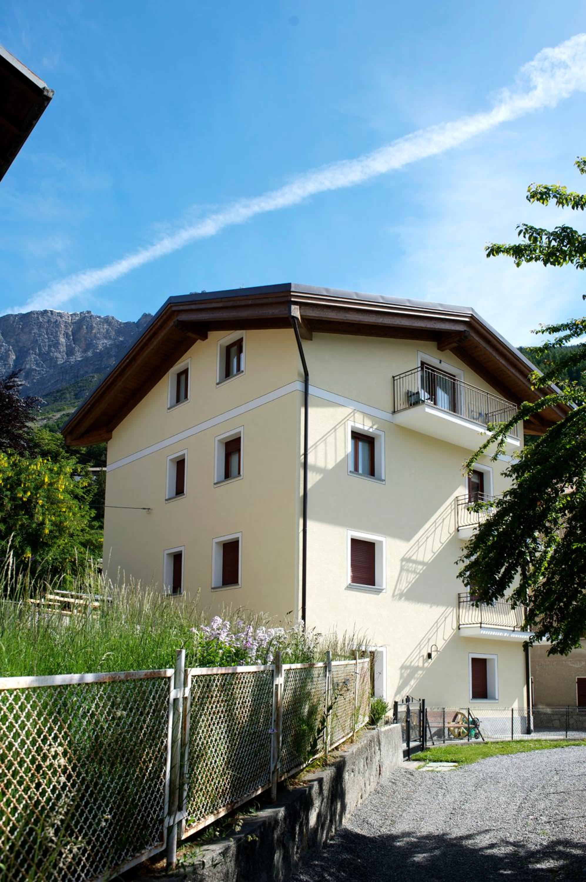 Casa Reit view 2