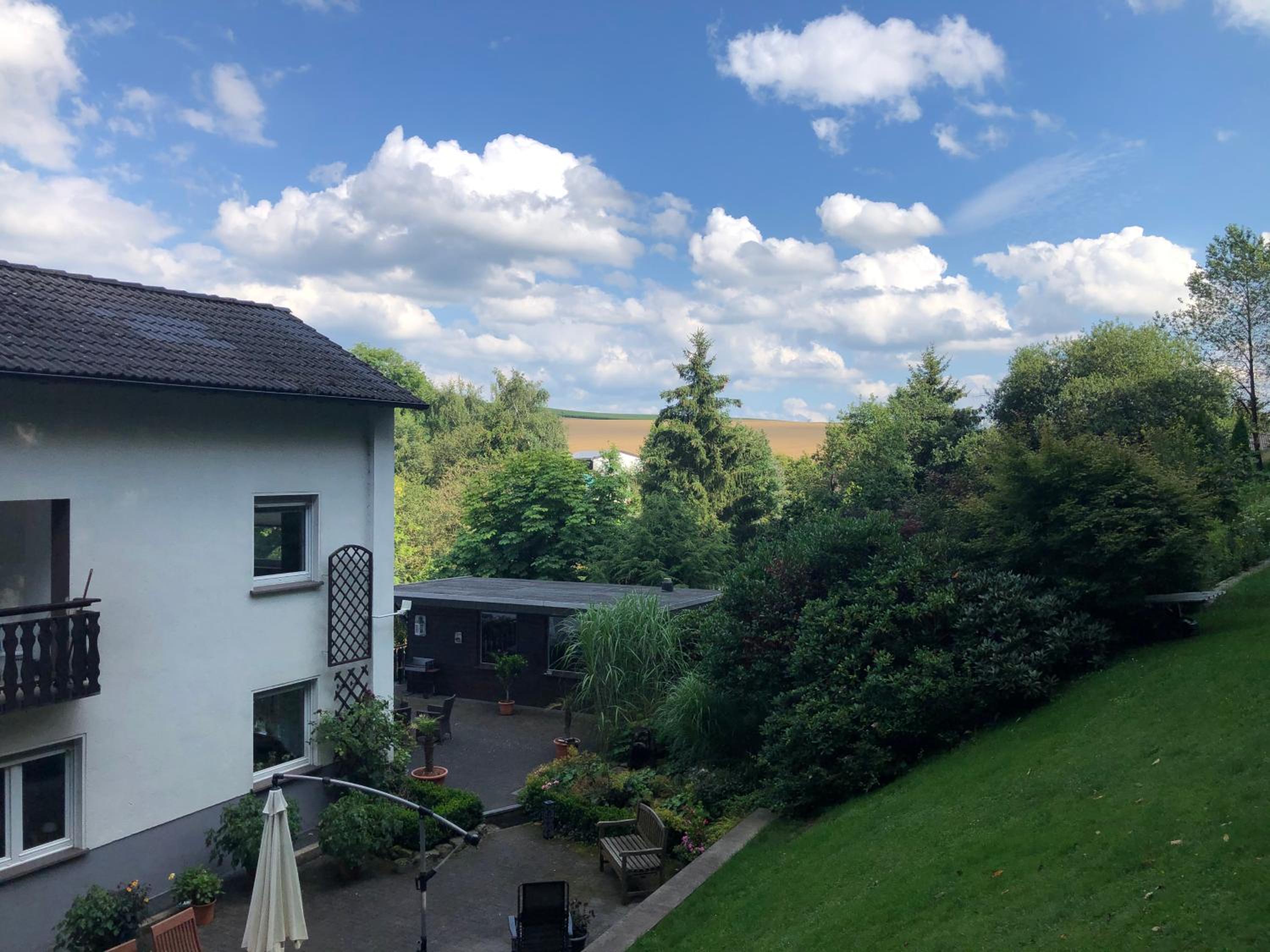 Ferienwohnung am Wald mit Garten & Hot-Tub & Alpakas