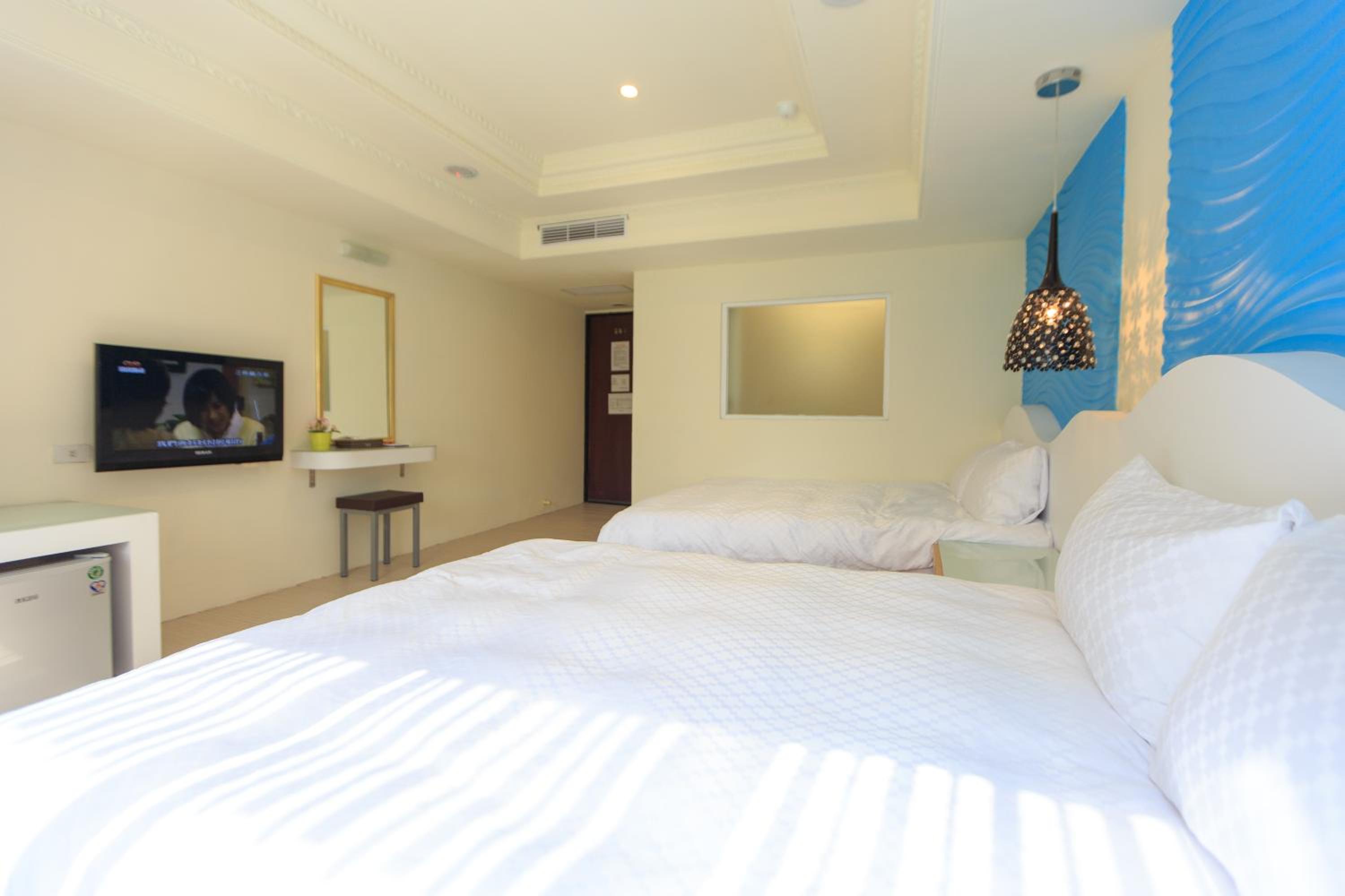 Travelyoung Hotel