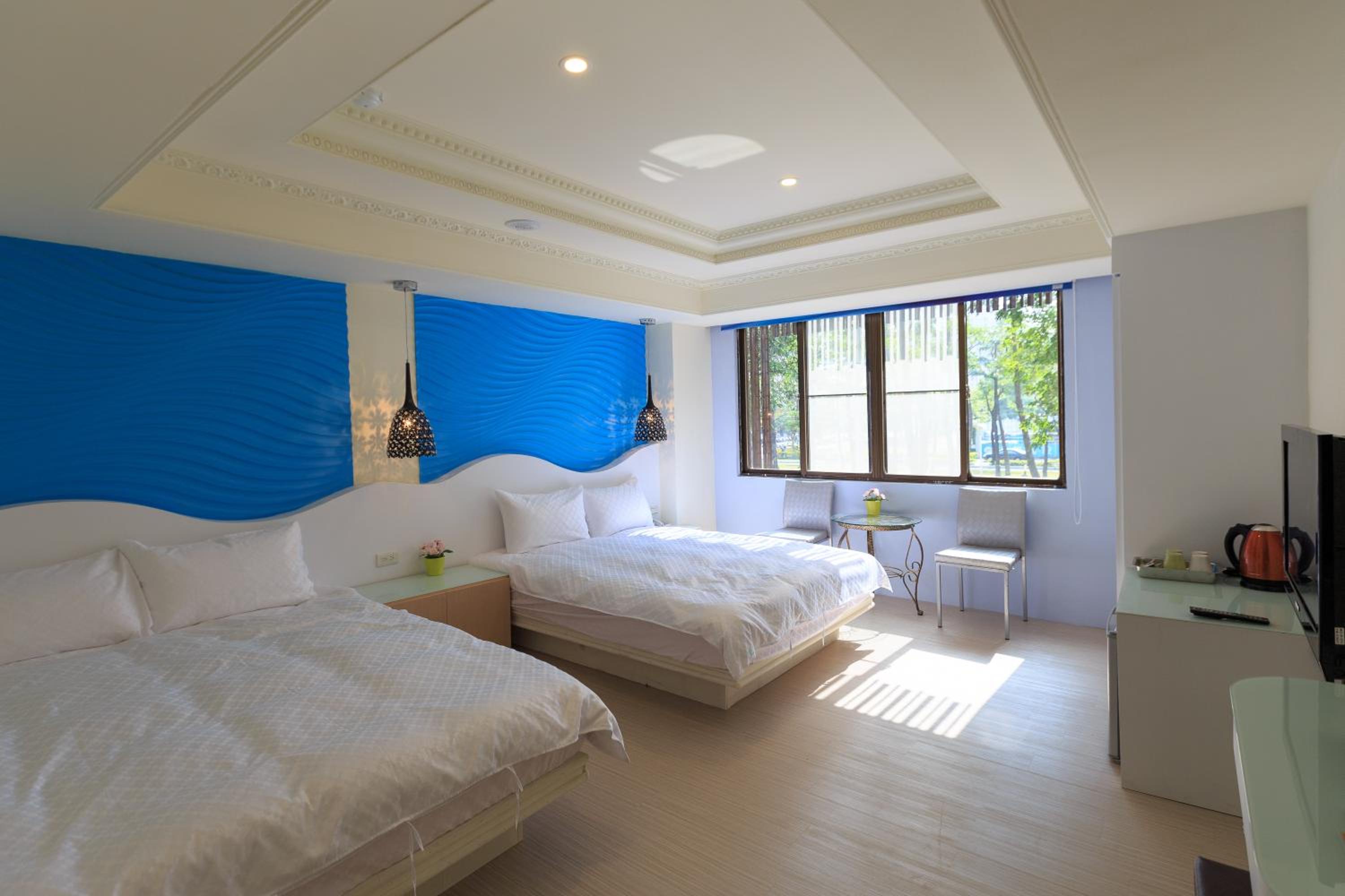 Travelyoung Hotel