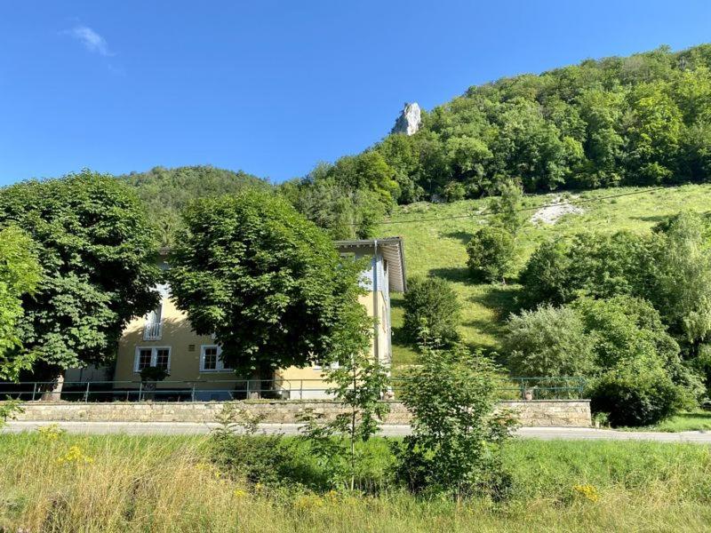 TheCrossing Bed & Breakfast