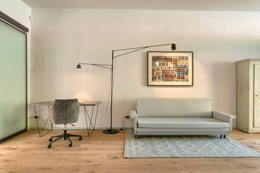 Ex Artist Studio Loft near Piazzale Michelangelo