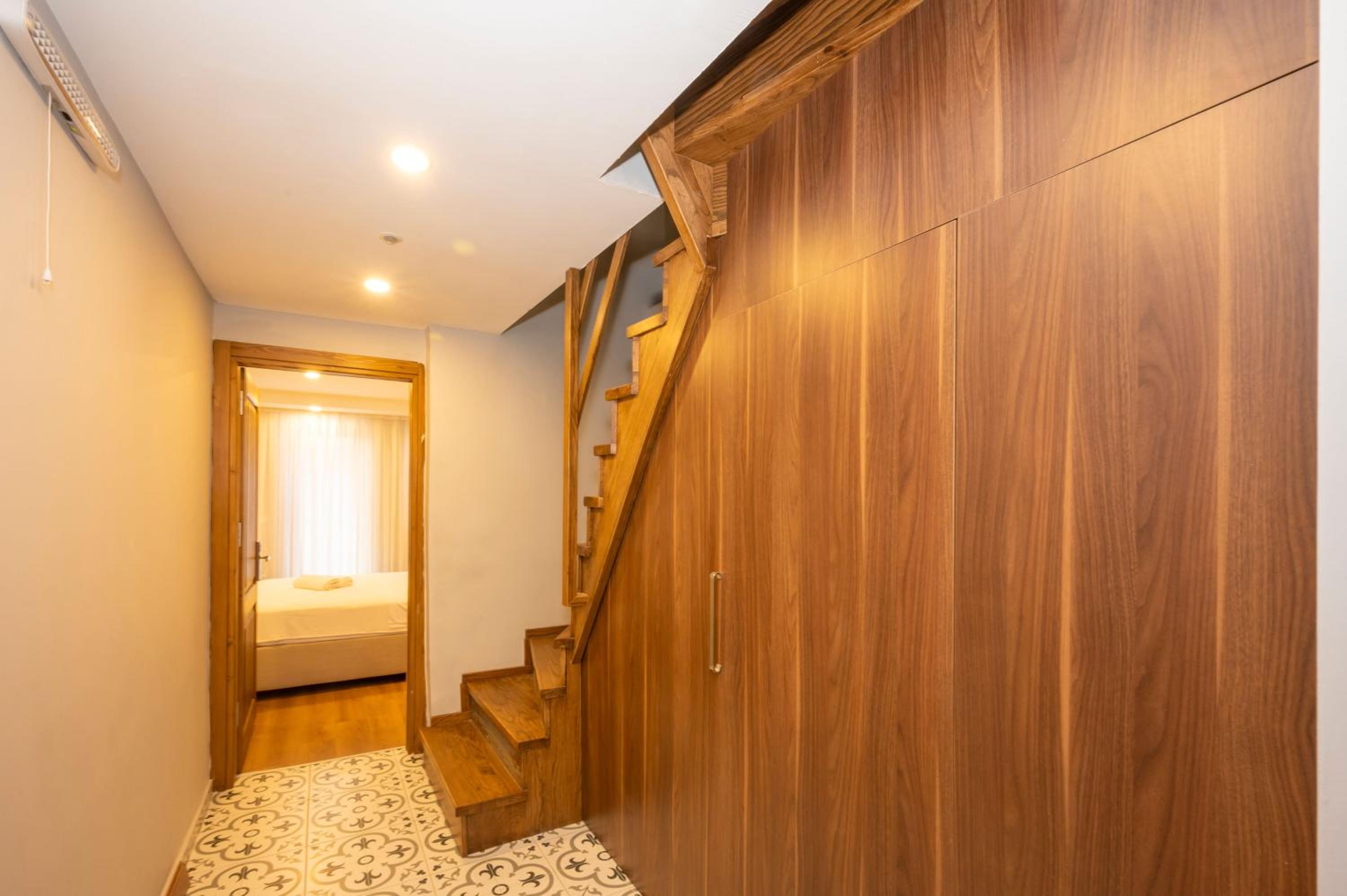 TAKSİM SUİTE - Image 50