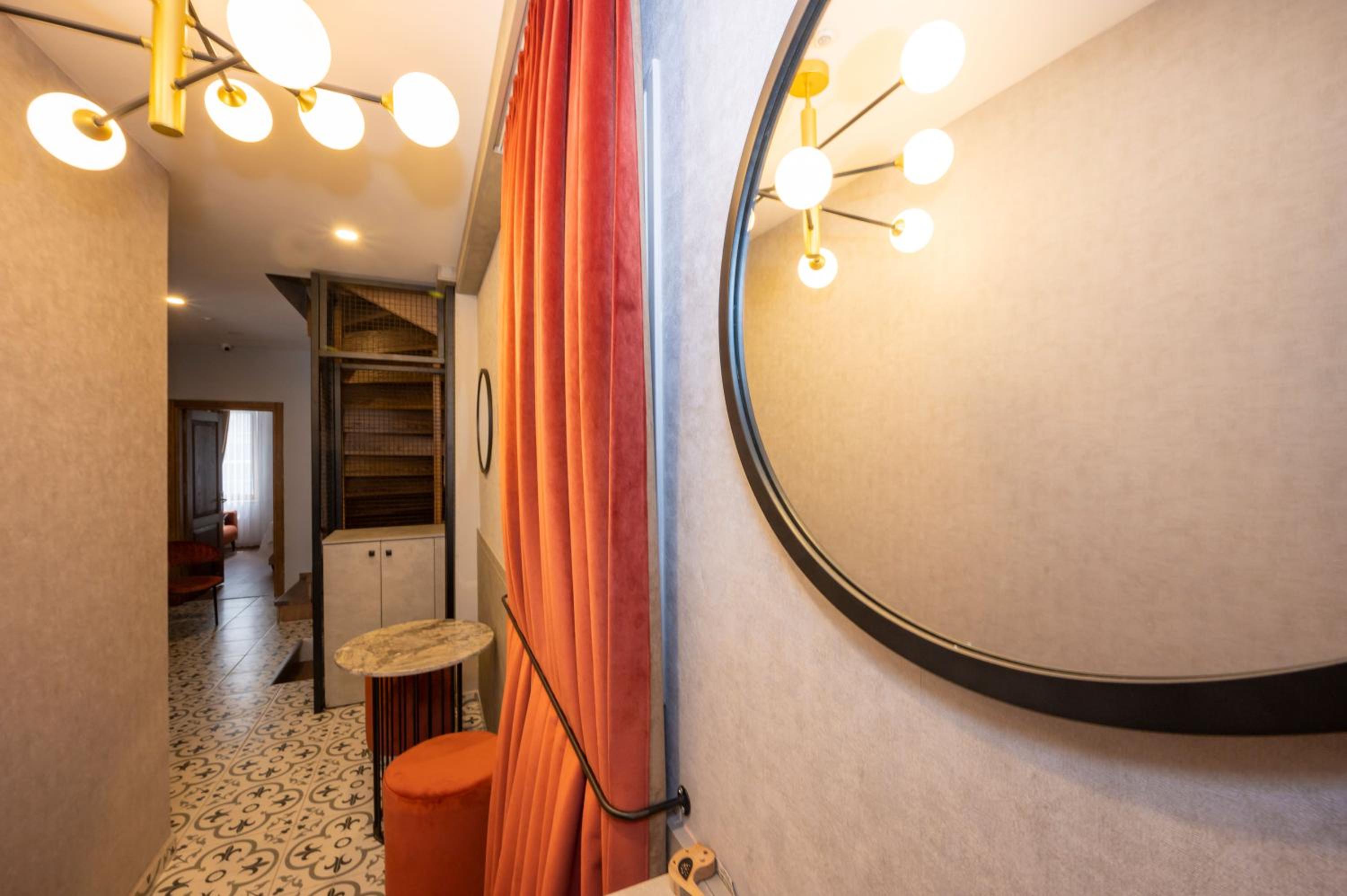 TAKSİM SUİTE - Image 76