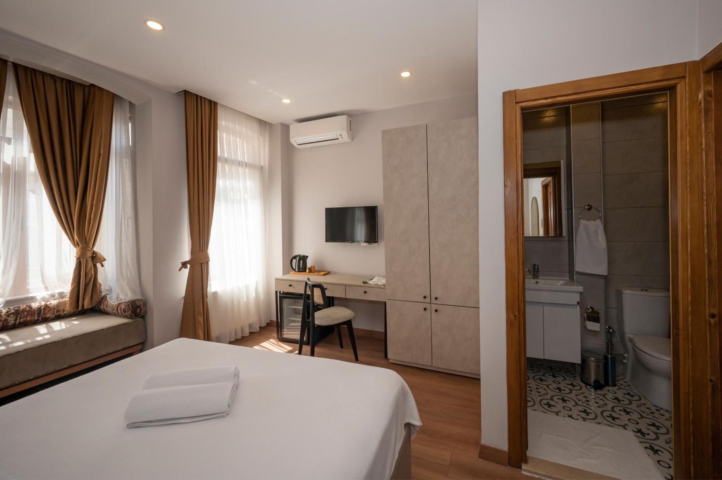 TAKSİM SUİTE - Image 75