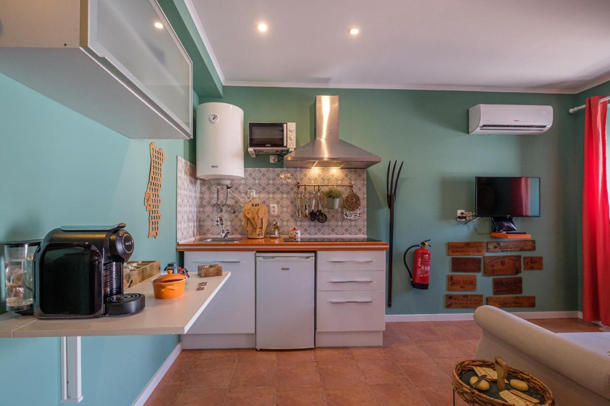 Y Quebedo - Boutique Apartments
