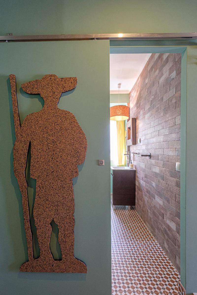 Y Quebedo - Boutique Apartments