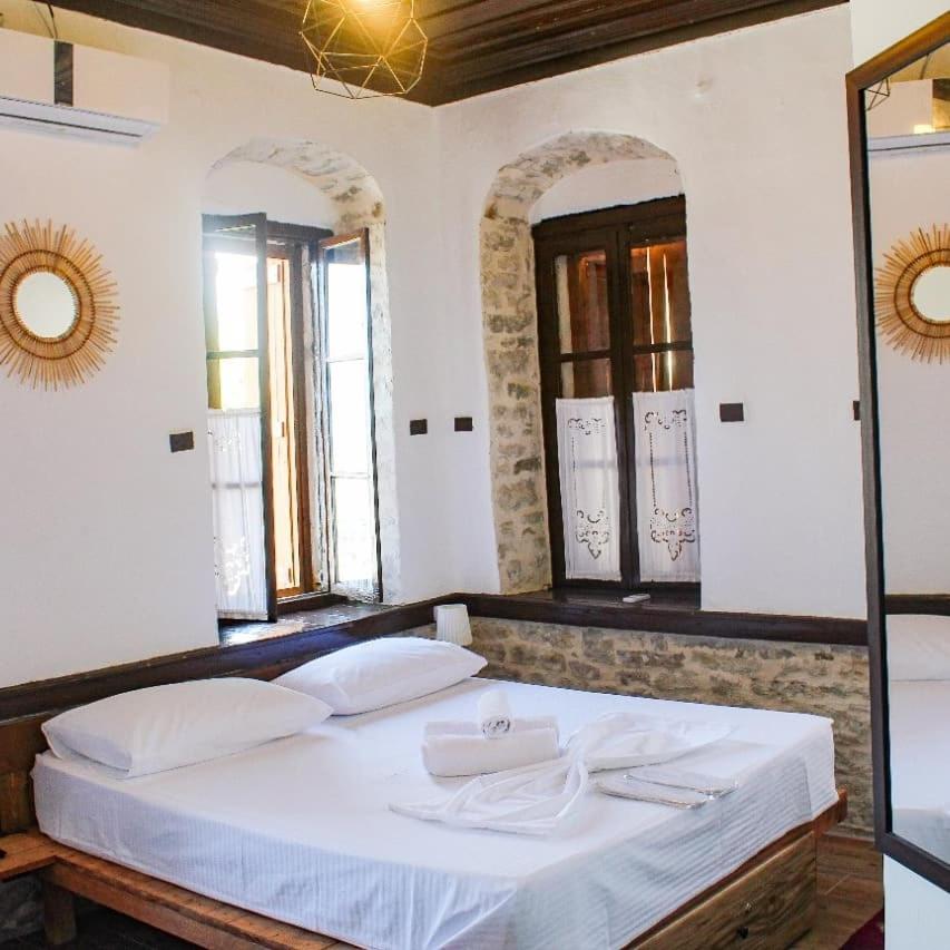 Silver Hill Hotel