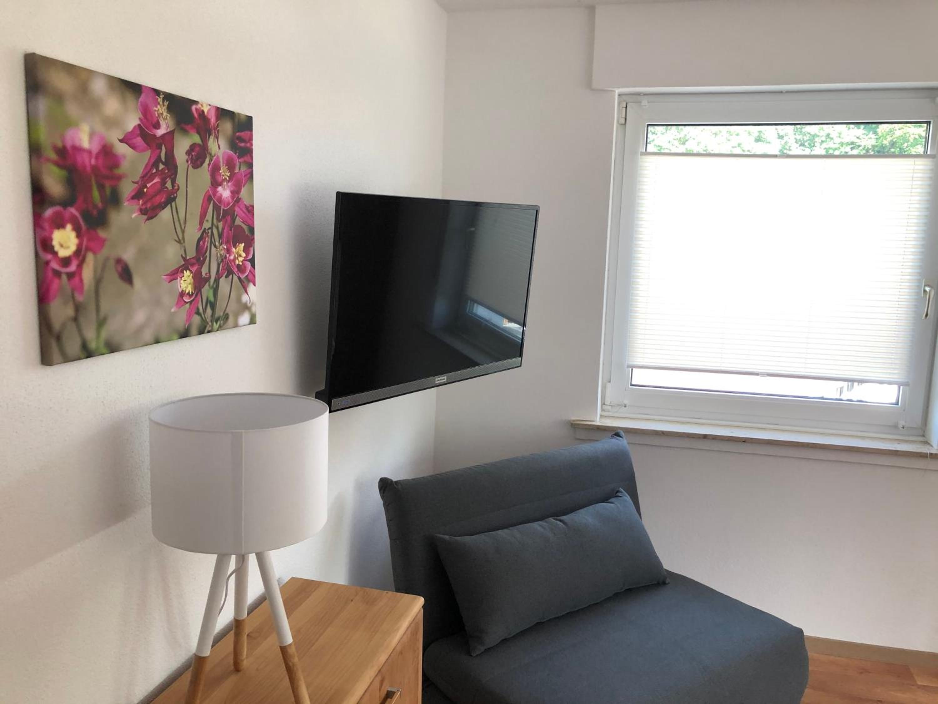Ferienwohnung am Wald mit Garten & Hot-Tub & Alpakas