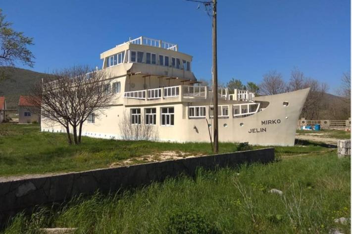 Hotel Villa Green Hill, Cista Velika, Imotski - Image 1