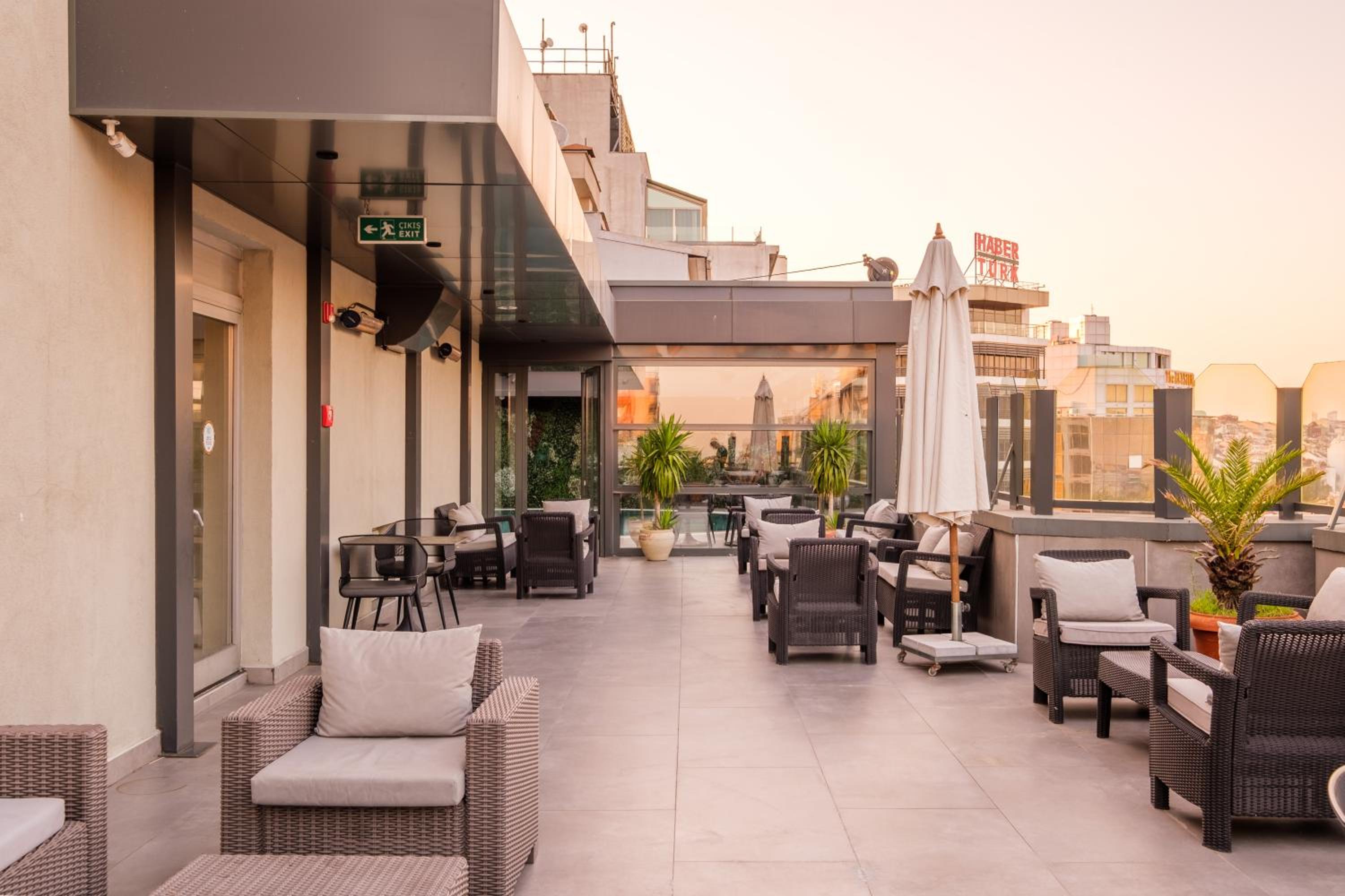 Golden Age Hotel Taksim - Image 91