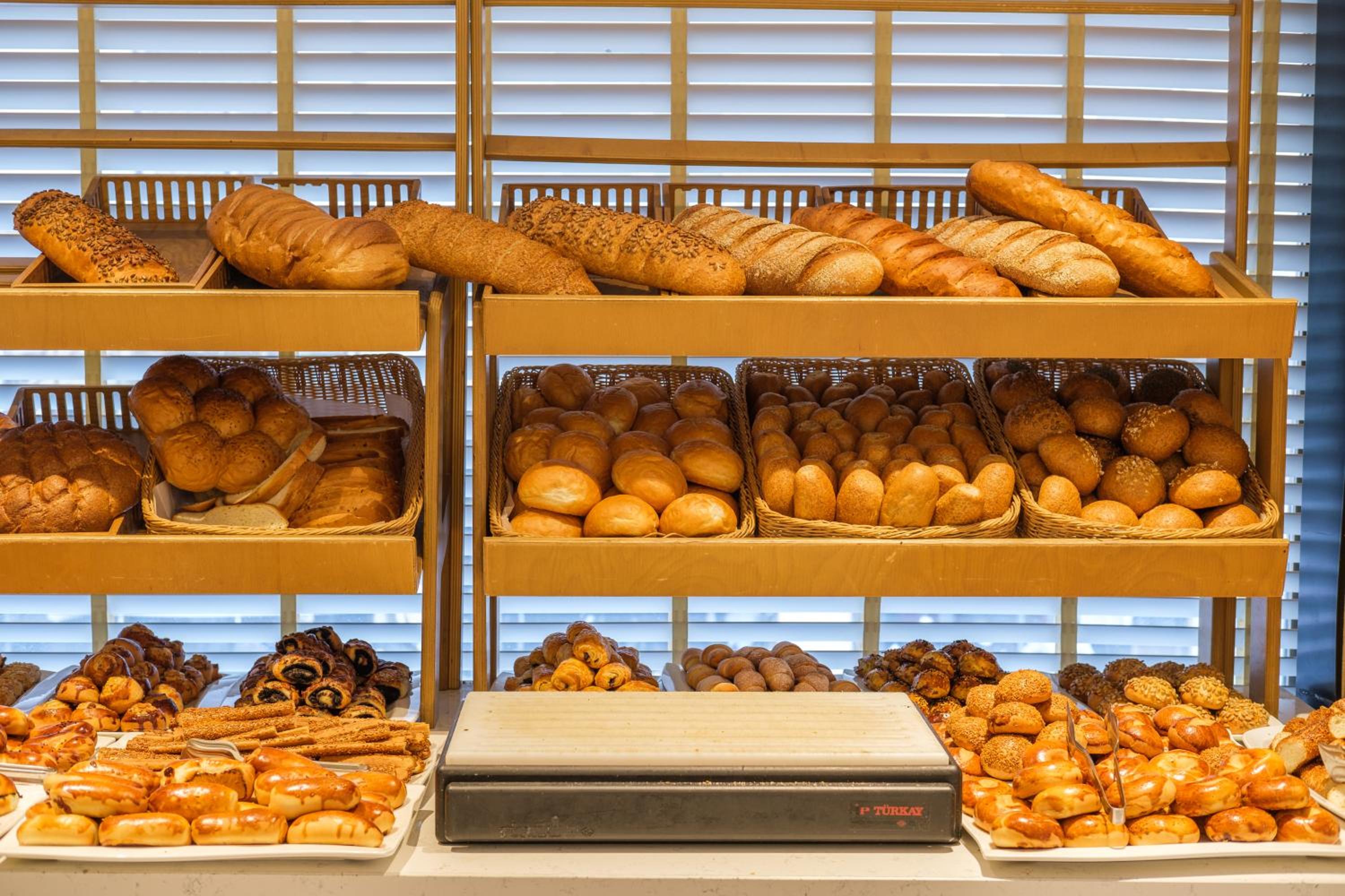 Golden Age Hotel Taksim - Image 26