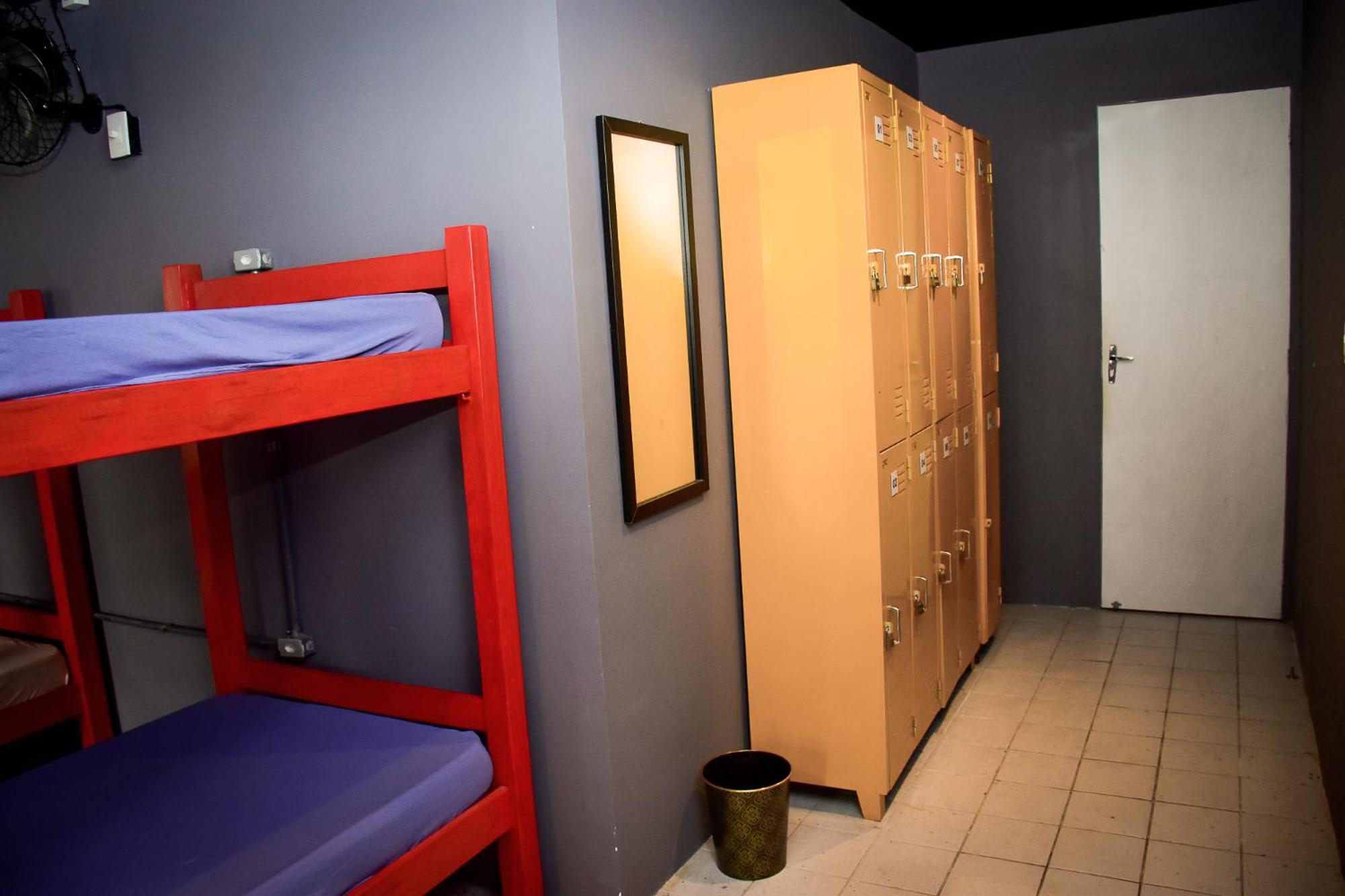 Reef Hostel & Pousada