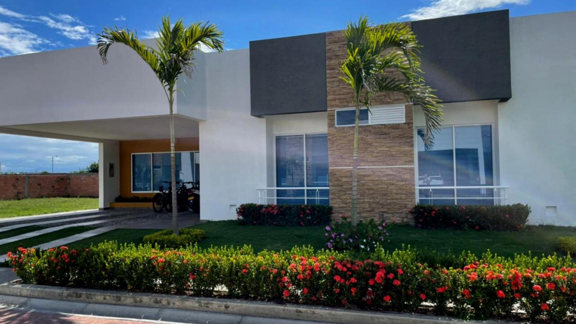 Casa Vacacional con Piscina Privada en Girardot