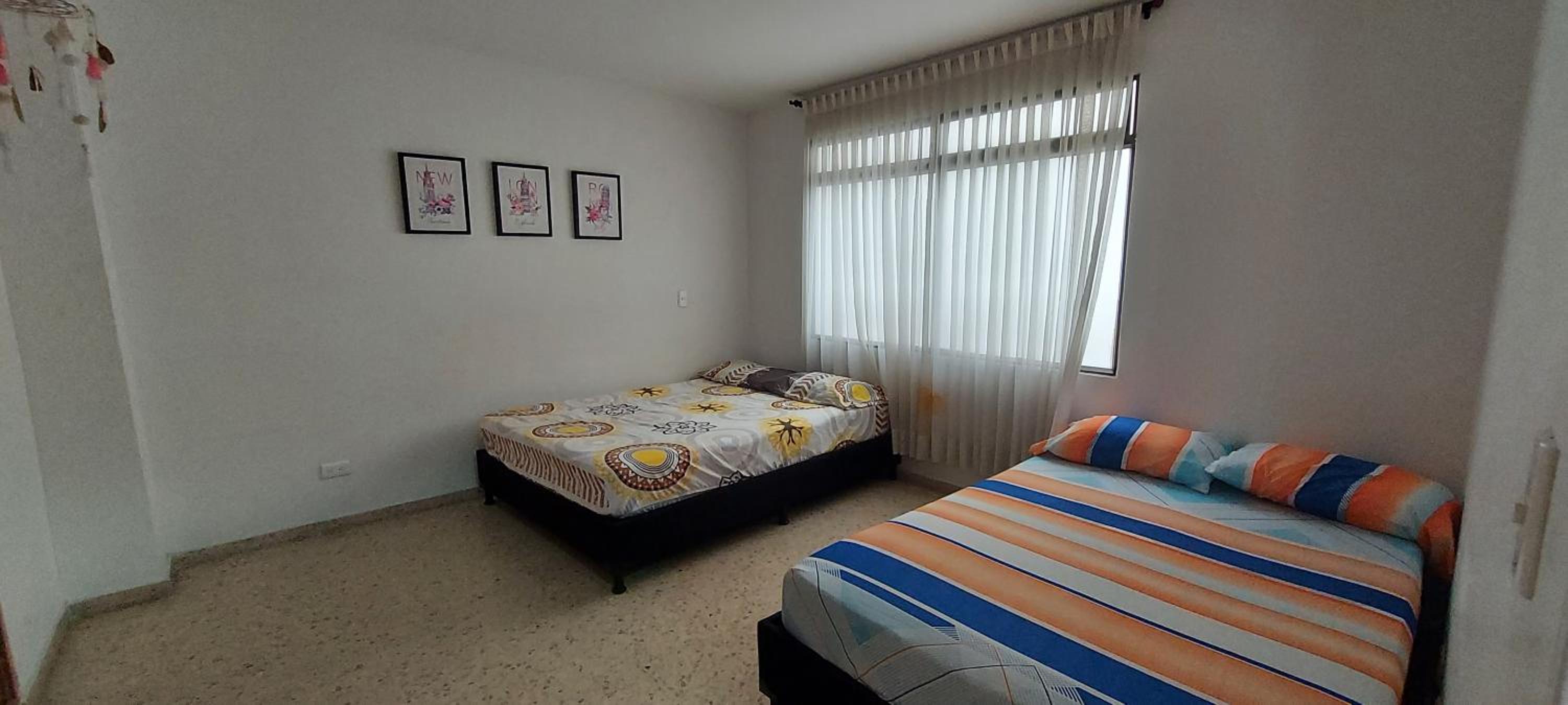 Amplio Apartamento en Los Colores