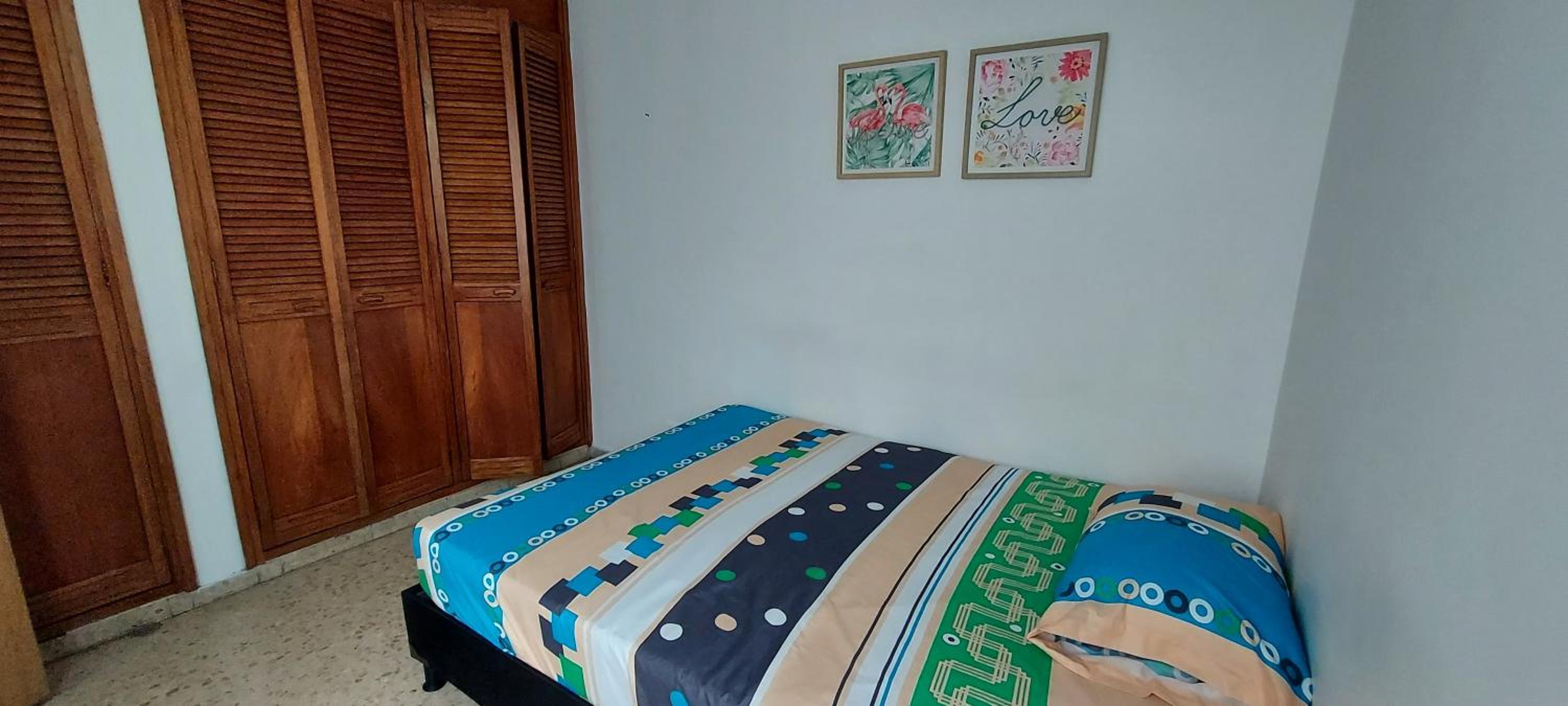 Amplio Apartamento en Los Colores