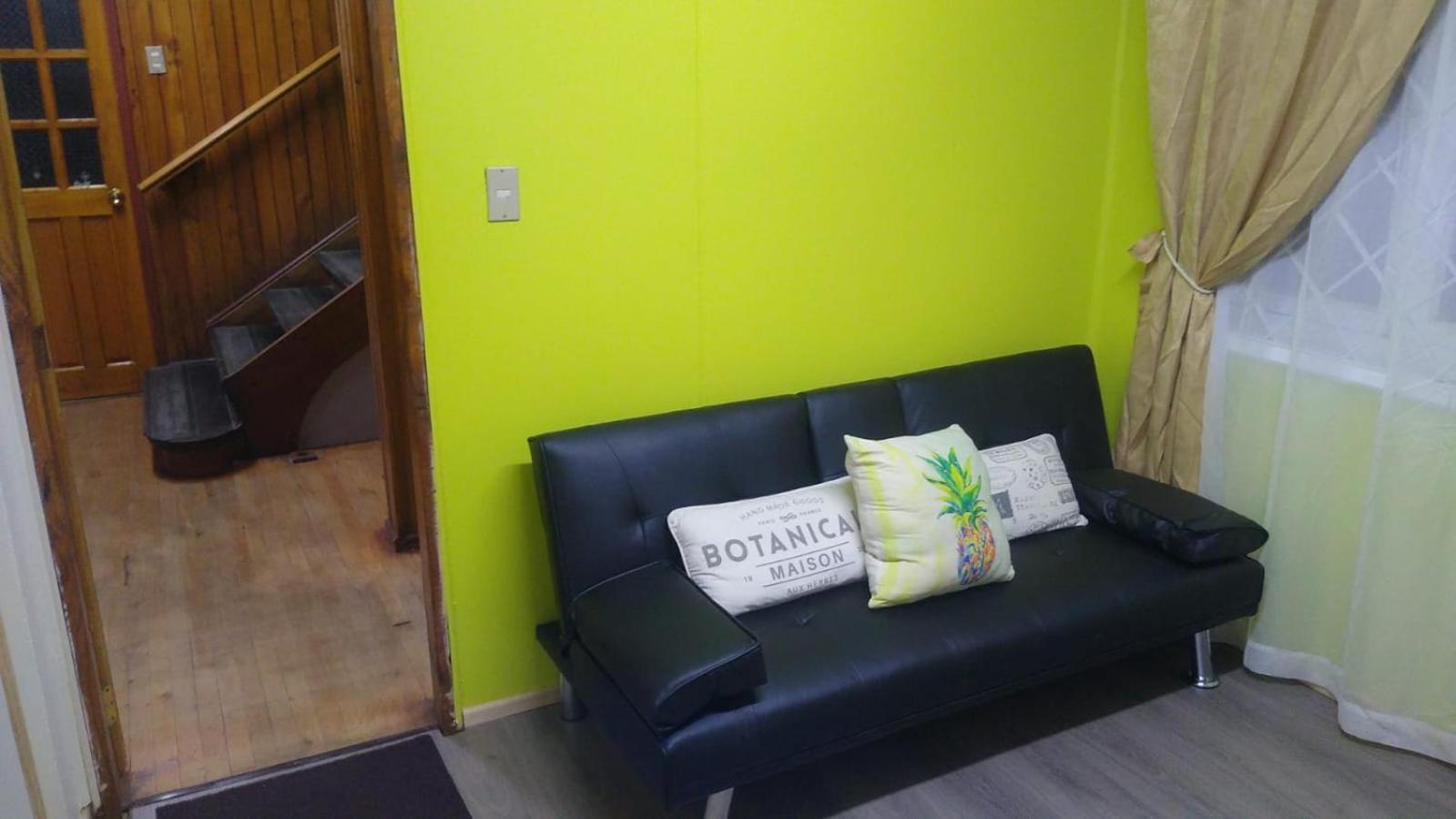 Islanet Hostel & Bar