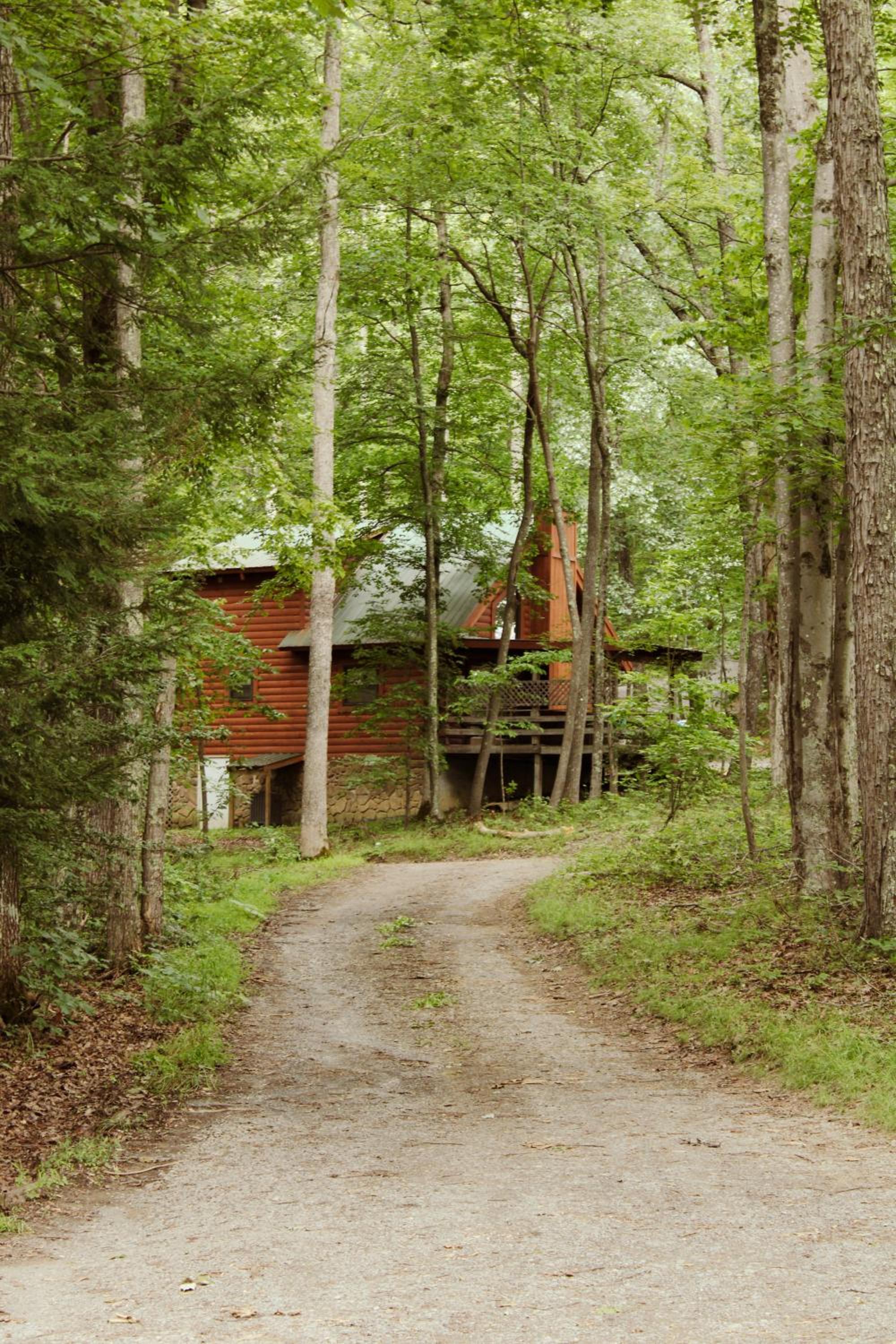 Country Road Cabins