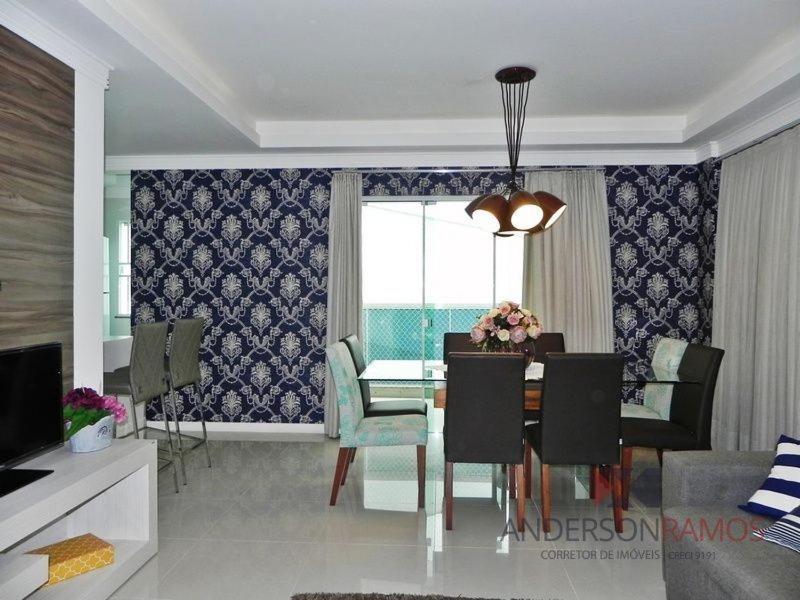 1056 - Apartamento para locação na praia de Bombinhas