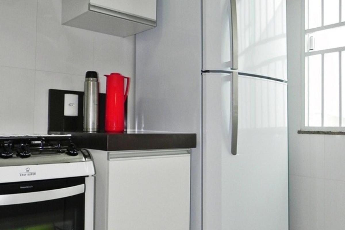 1056 - Apartamento para locação na praia de Bombinhas