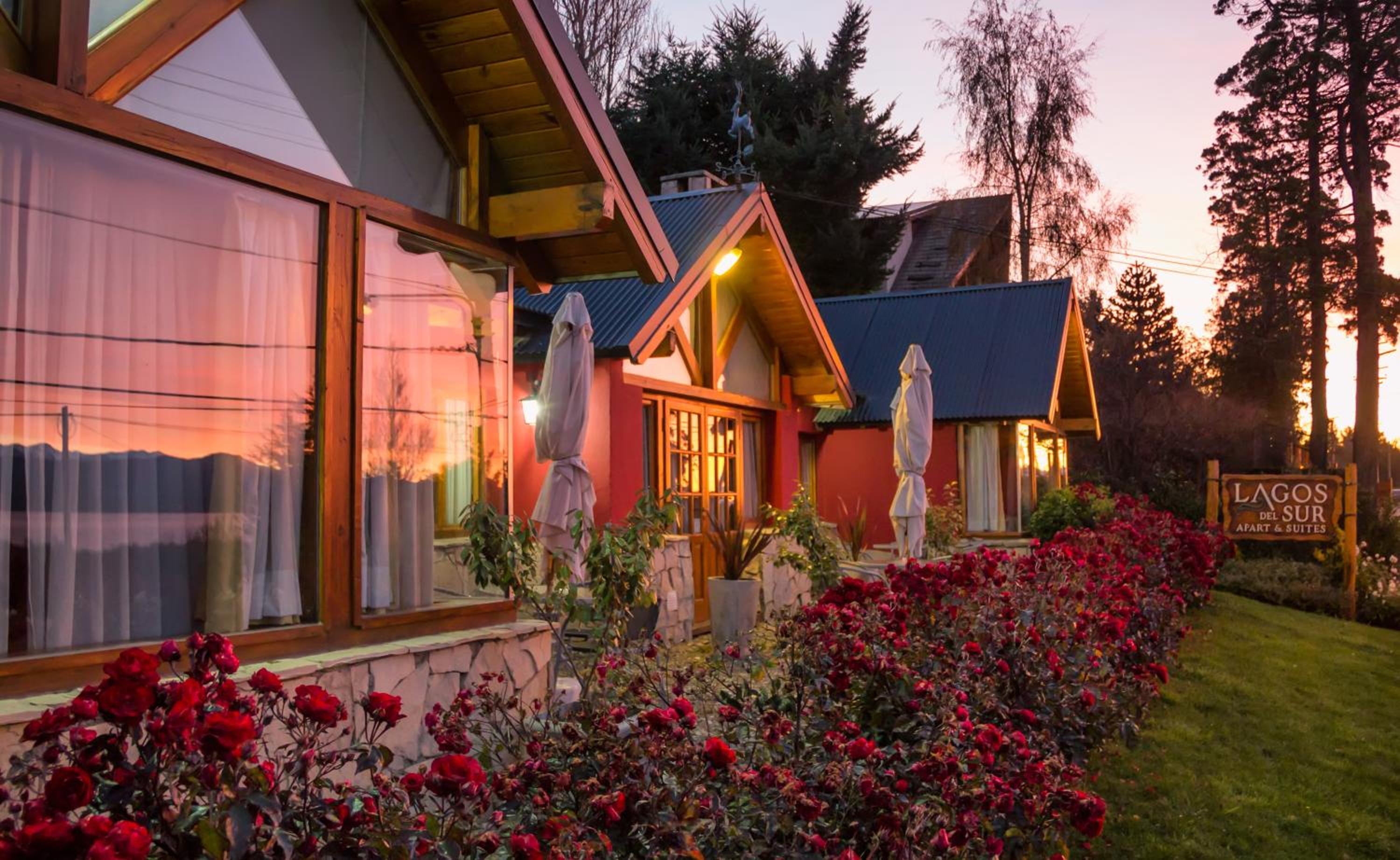 Hotel Lagos del Sur - Image 1