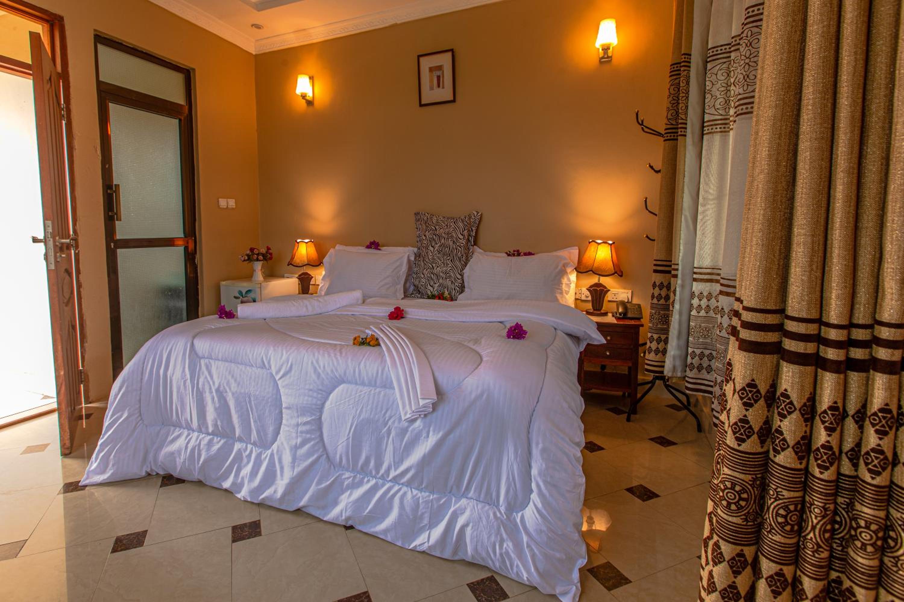 The Lahe Hotels, photo 79