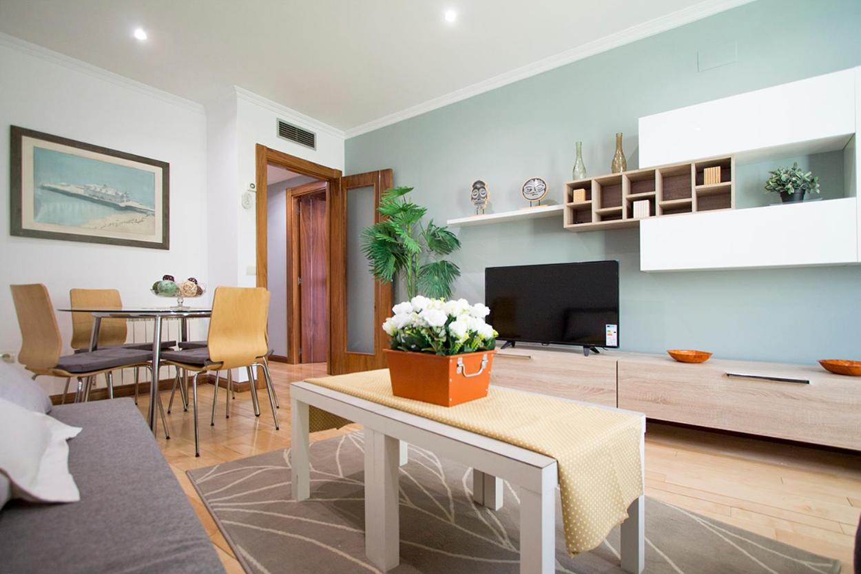 Apartamentos Adelfas