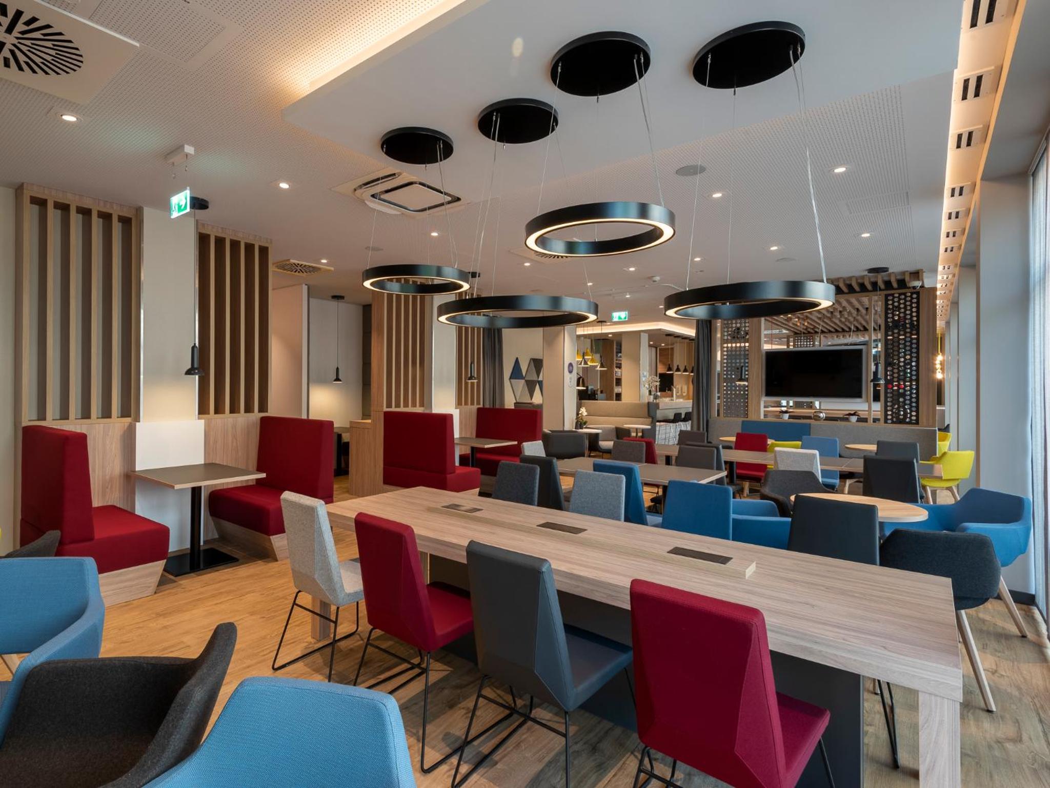 Offenbach Vacations - Holiday Inn Express - Offenbach, an IHG Hotel - Property Image 1