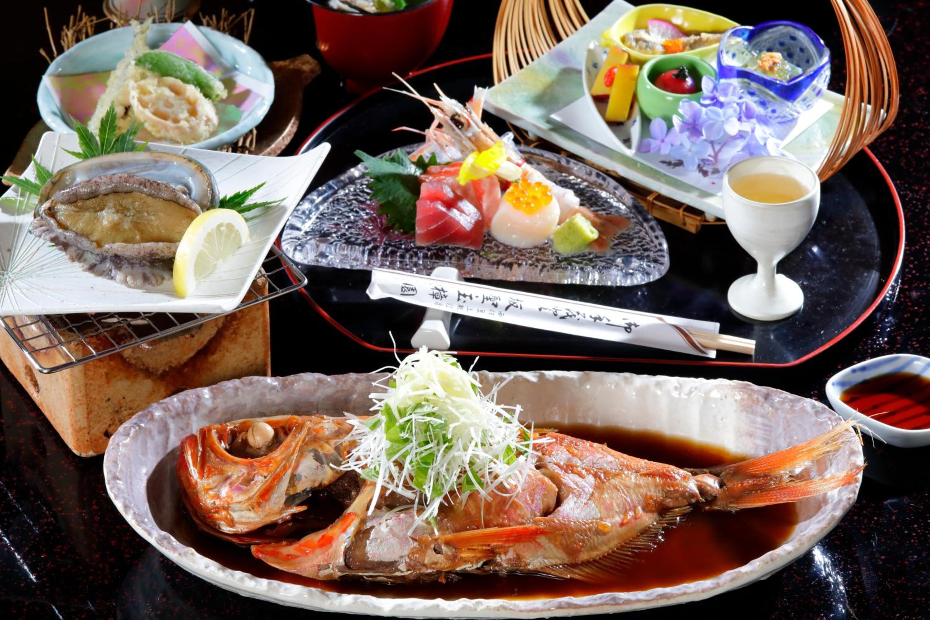 Sakahijiri gyokushoen