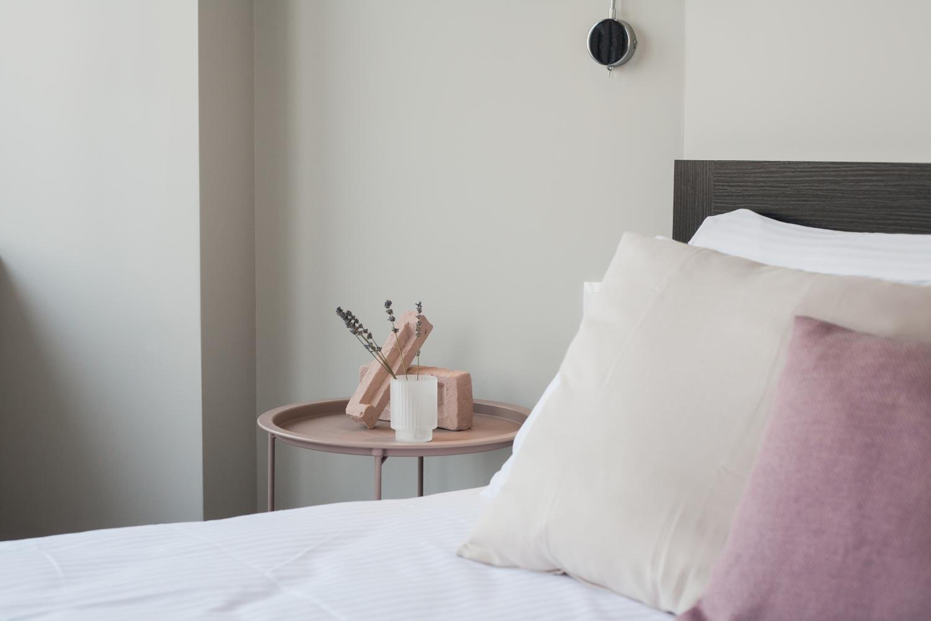 WYZ Athens Apartments by UPSTREET