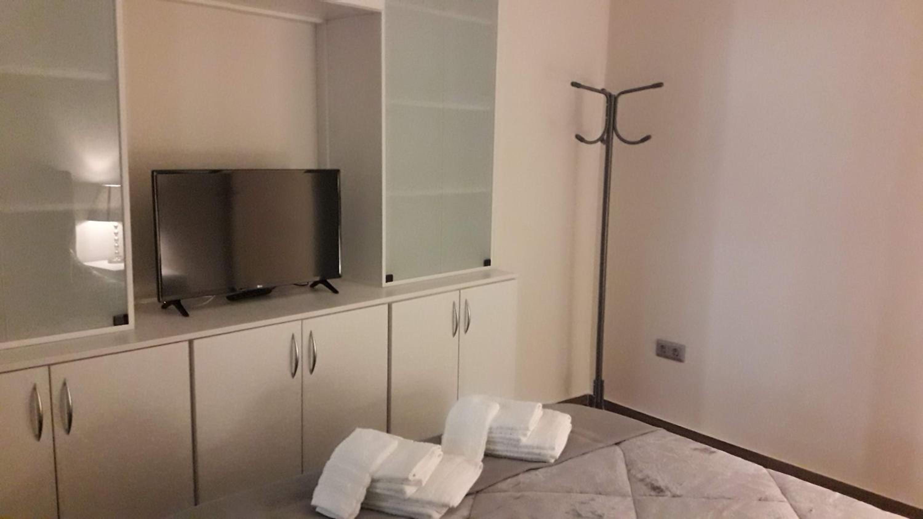 Acropolis-view brand new modern apartment at Ermou
