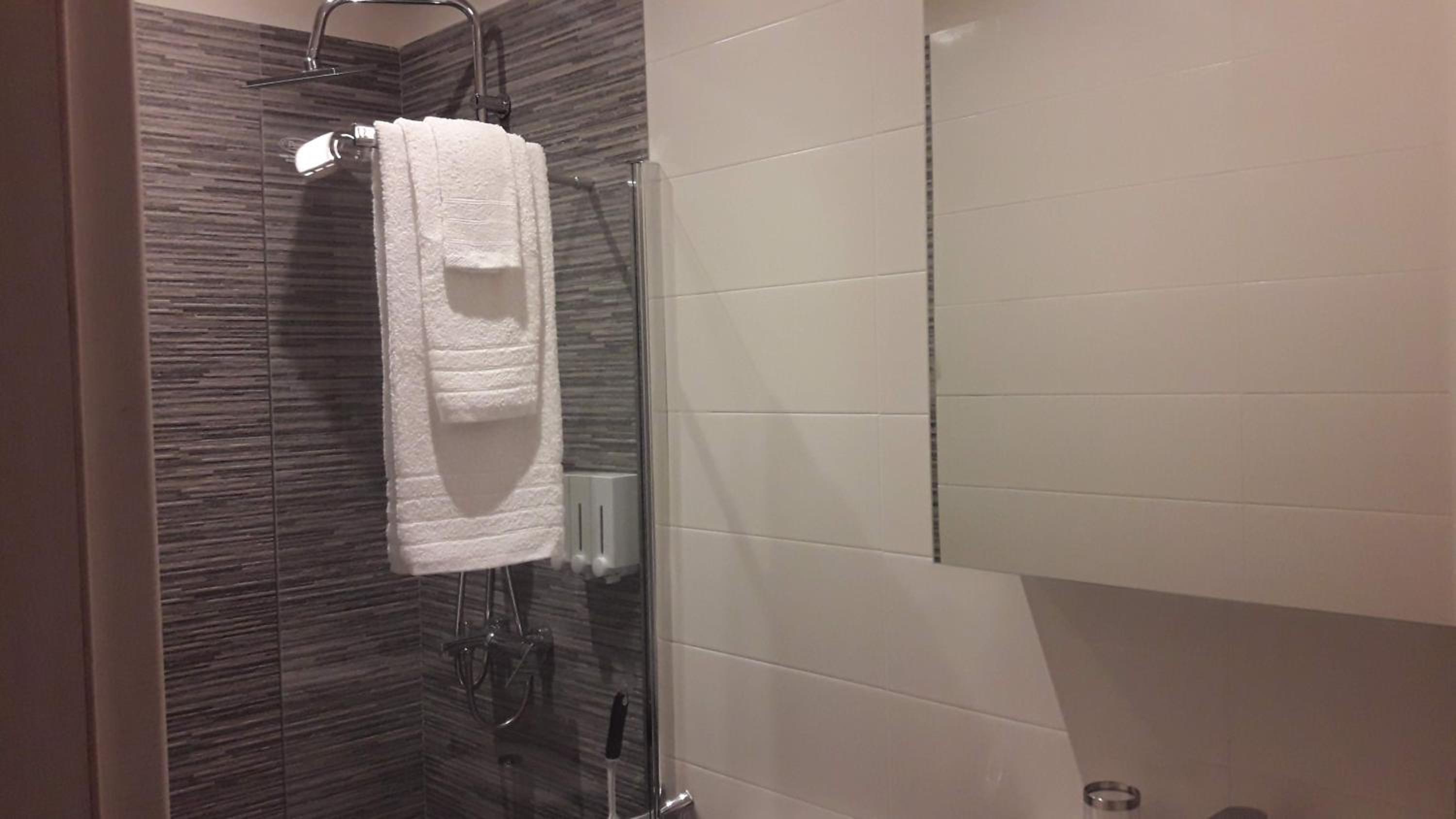Acropolis-view brand new modern apartment at Ermou