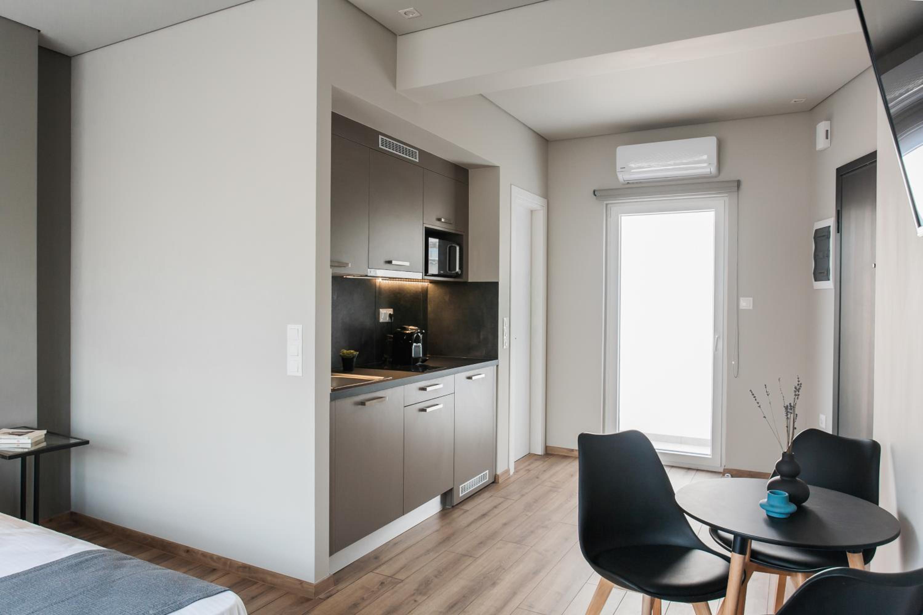 WYZ Athens Apartments by UPSTREET