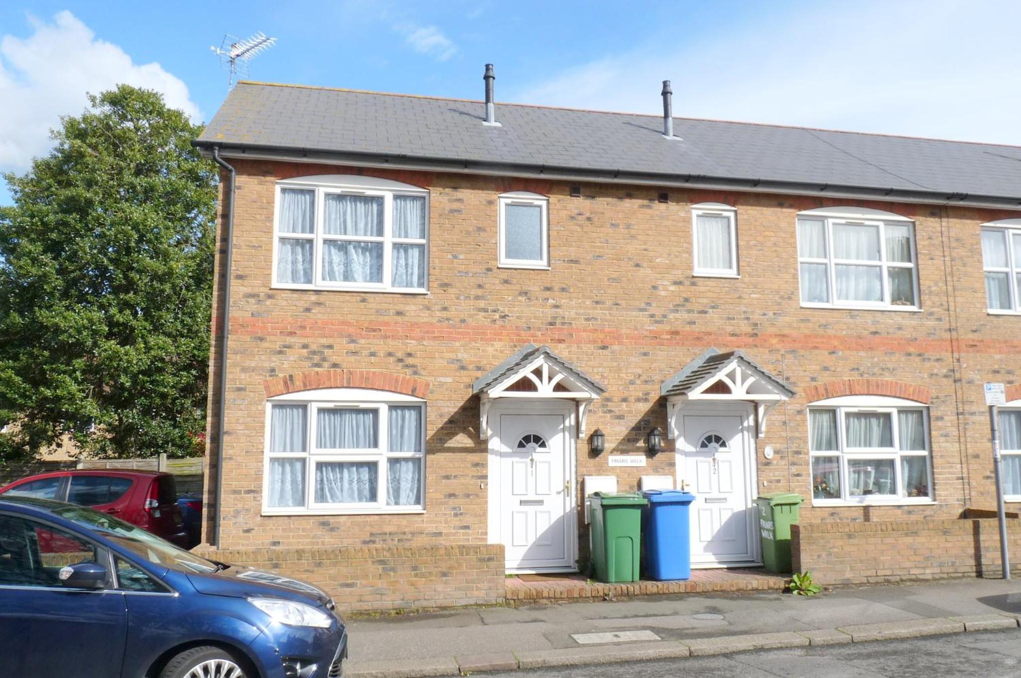 Friars Walk houses with 2 bedrooms, 2 bathrooms, fast Wi-Fi and private parking view 5