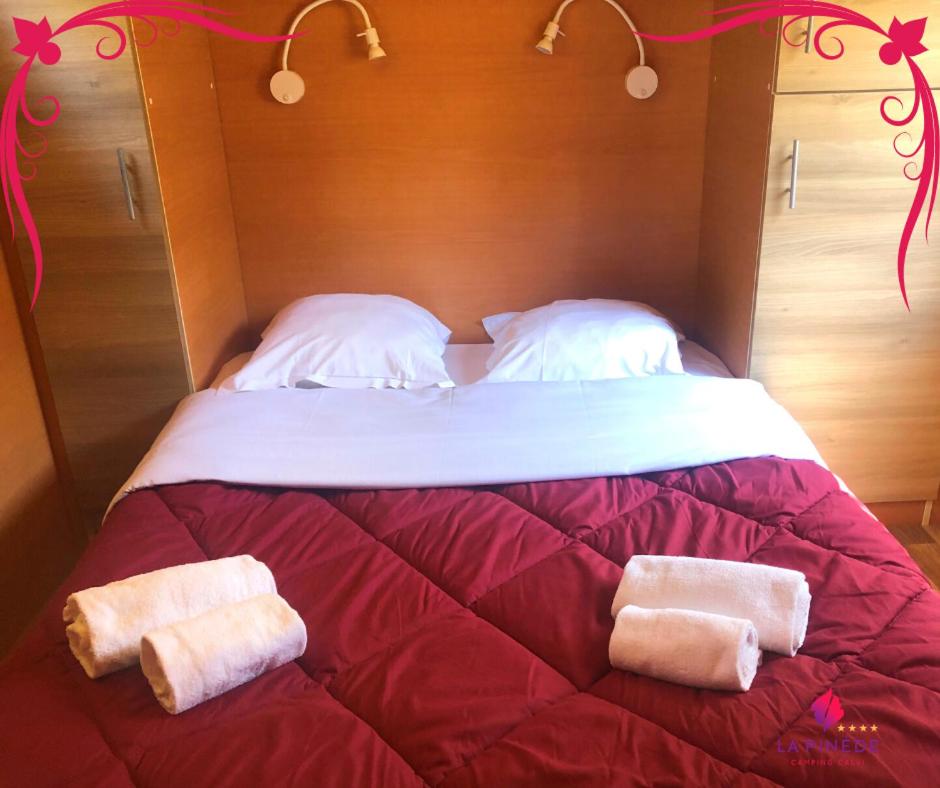 Camping La Pinède