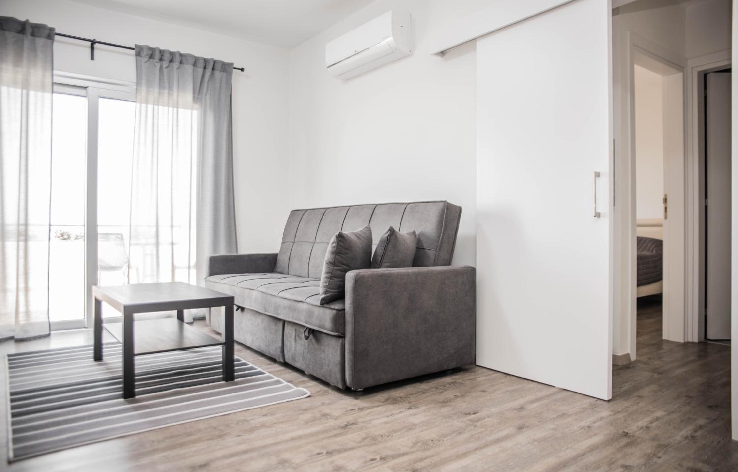 Lovely one bedroom apartment with nice view view 3