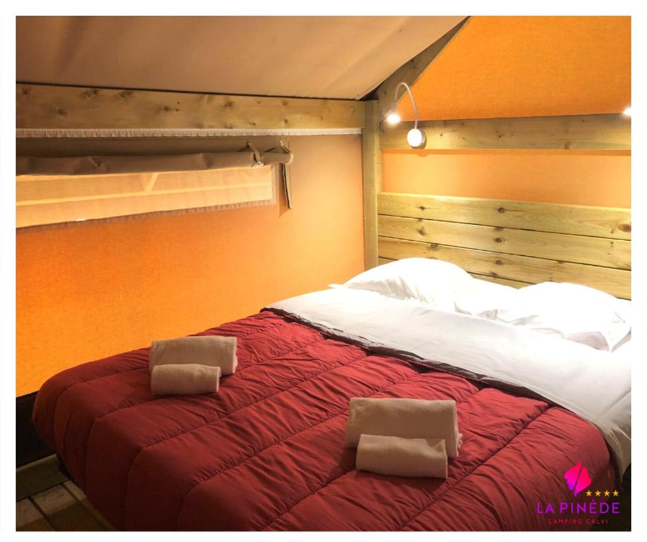 Camping La Pinède