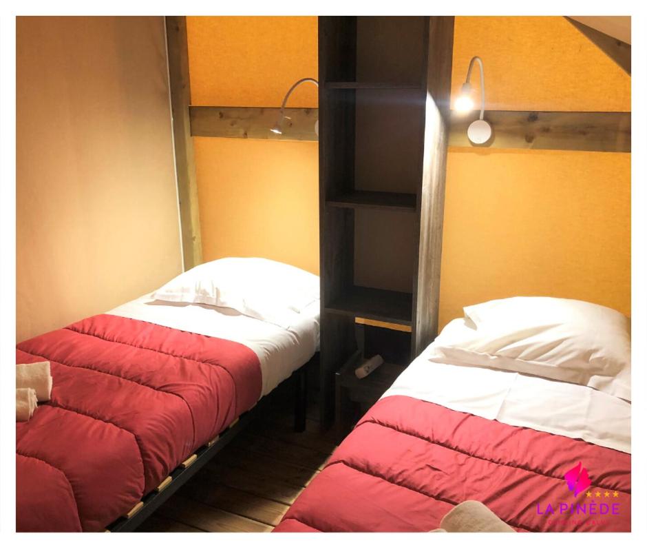 Camping La Pinède
