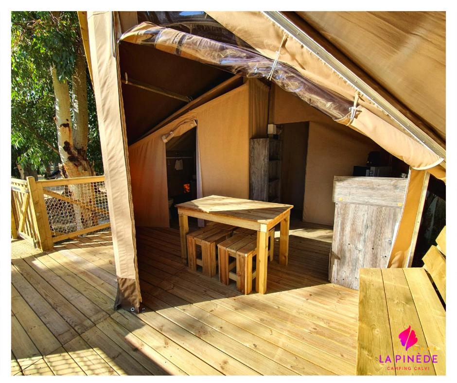 Camping La Pinède